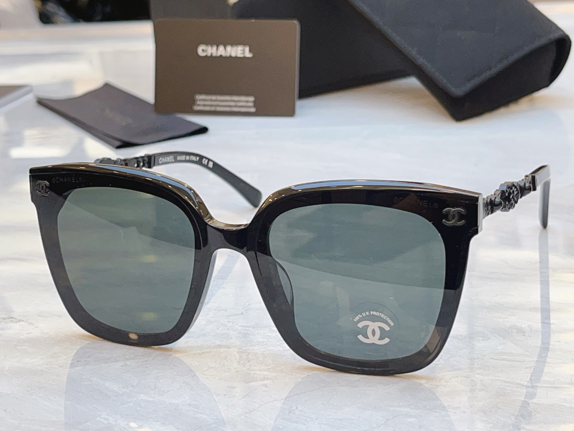 ，【CHANE*】香奈*儿新款太阳镜🕶️，MODEL：CH5435，SIZE：64口17-145