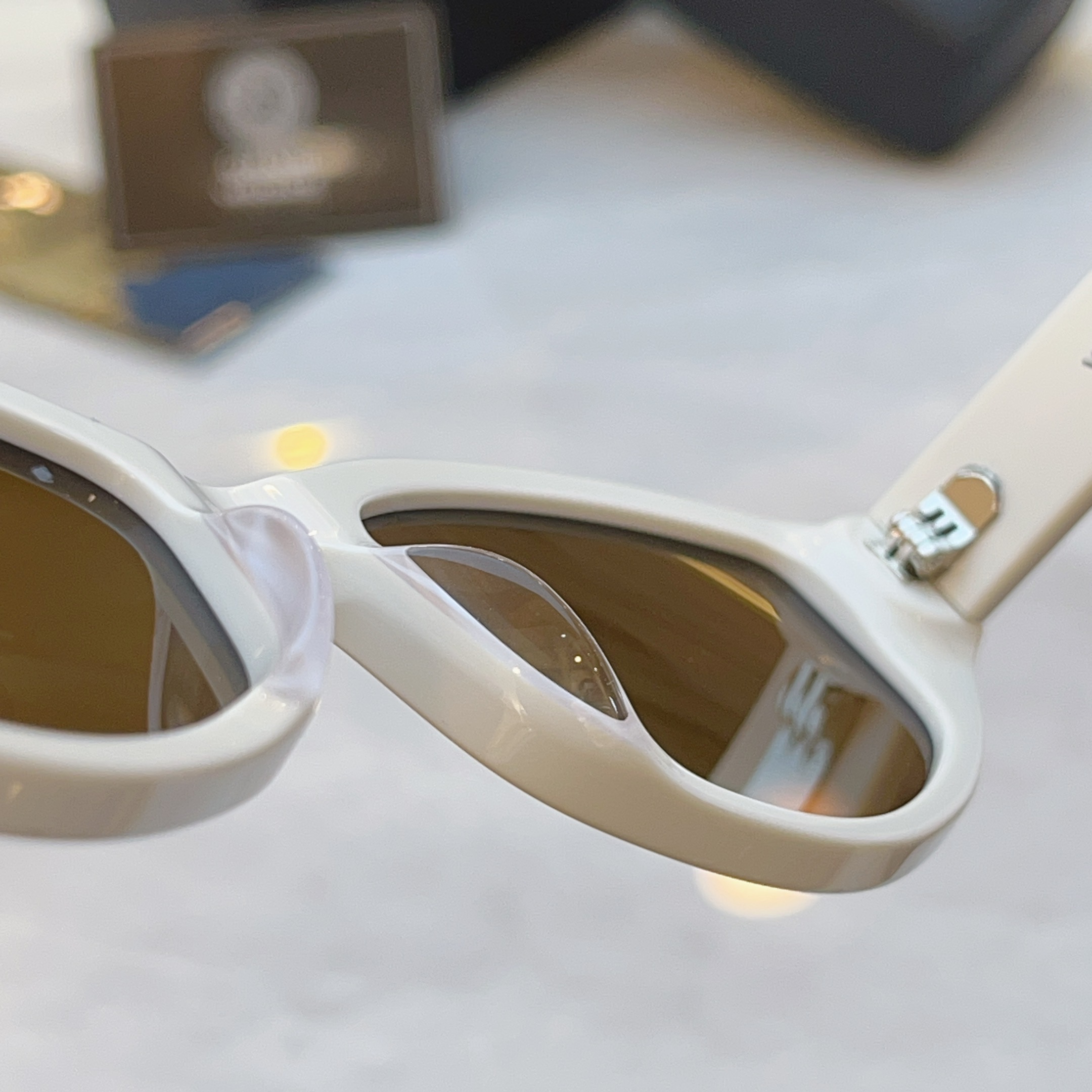 ，【VERSAC*】范思*哲新款太阳镜，MODEL：VE 4512D，SIZE：54口18-145