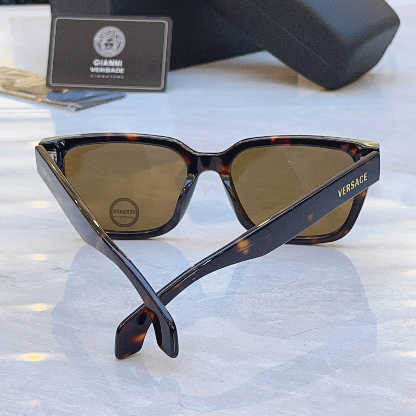 ，【VERSAC*】范思*哲新款太阳镜，MODEL：VE 4513D，SIZE：56口19-145