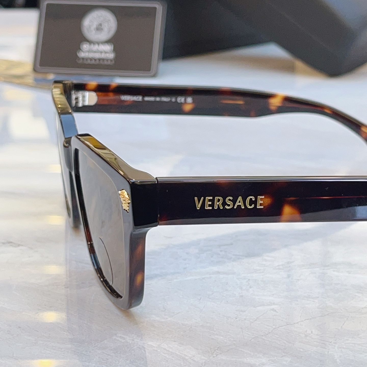 ，【VERSAC*】范思*哲新款太阳镜，MODEL：VE 4513D，SIZE：56口19-145