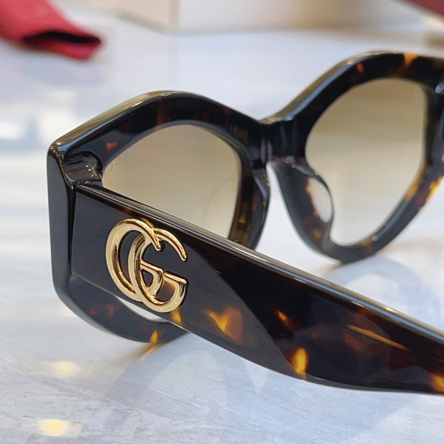 ，【GUCC*】古*驰新款太阳镜，MODEL：GG1549S，SIZE：54口20-145