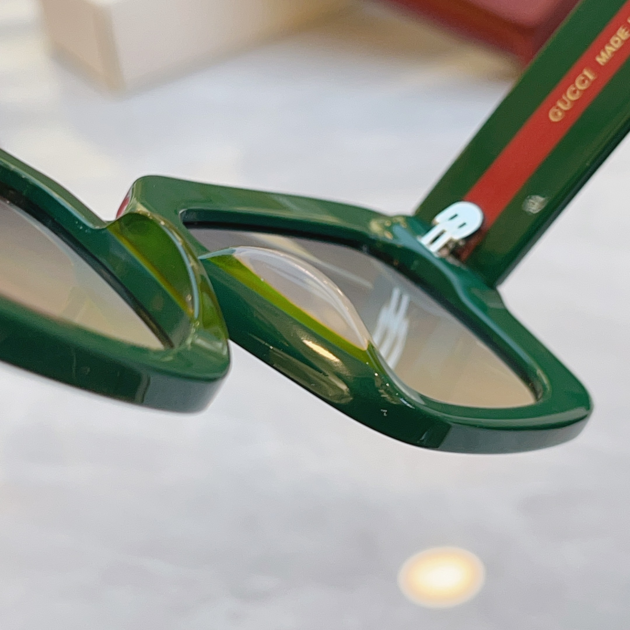 ，【GUCC*】古*驰新款太阳镜，MODEL：GG1560S，SIZE：52口22-145