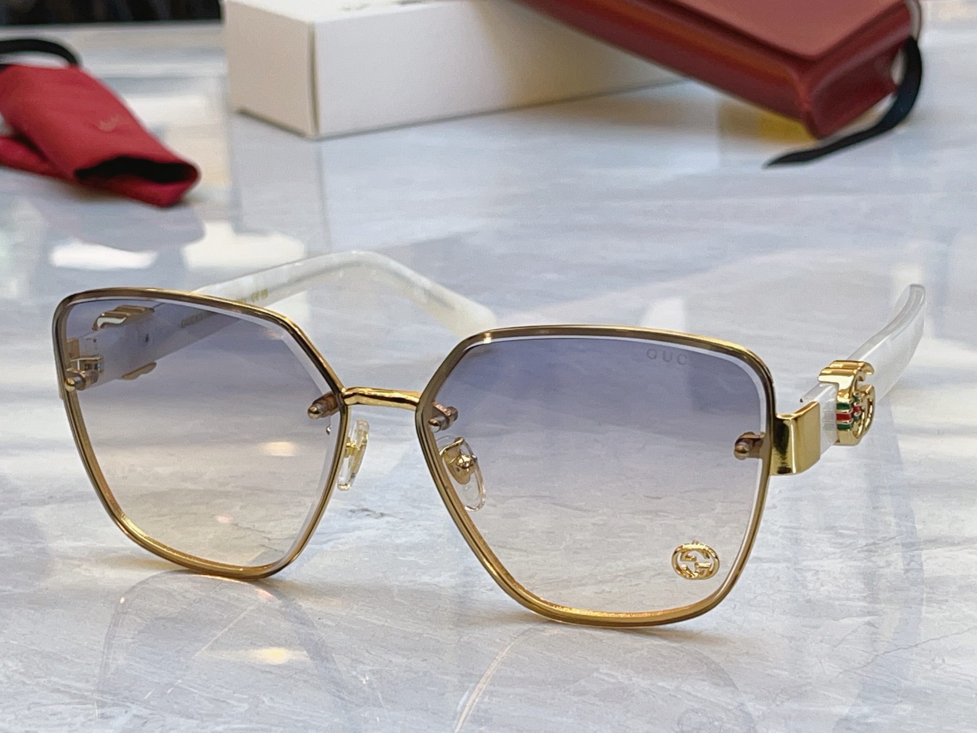 ，【GUCC*】古*驰新款太阳镜，MODEL：GG1547S，SIZE：62口14-145