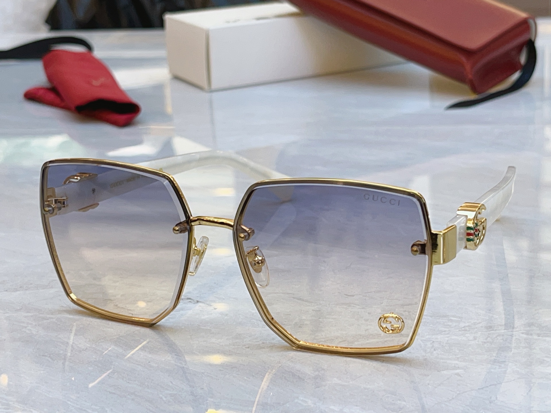 ，【GUCC*】古*驰新款太阳镜，MODEL：GG1548S，SIZE：62口16-145