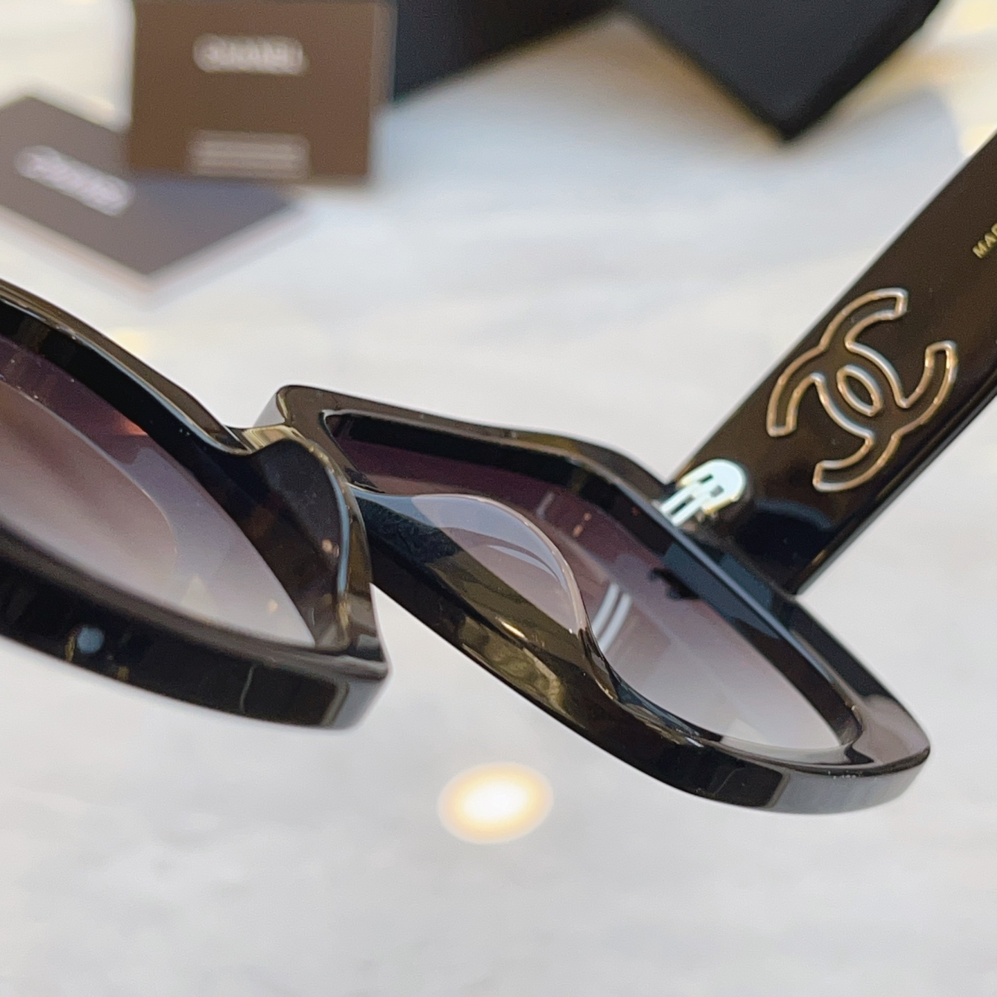 ，【CHANE*】香奈*儿新款太阳镜🕶️，MODEL：CH5510-H，SIZE：64口16-145