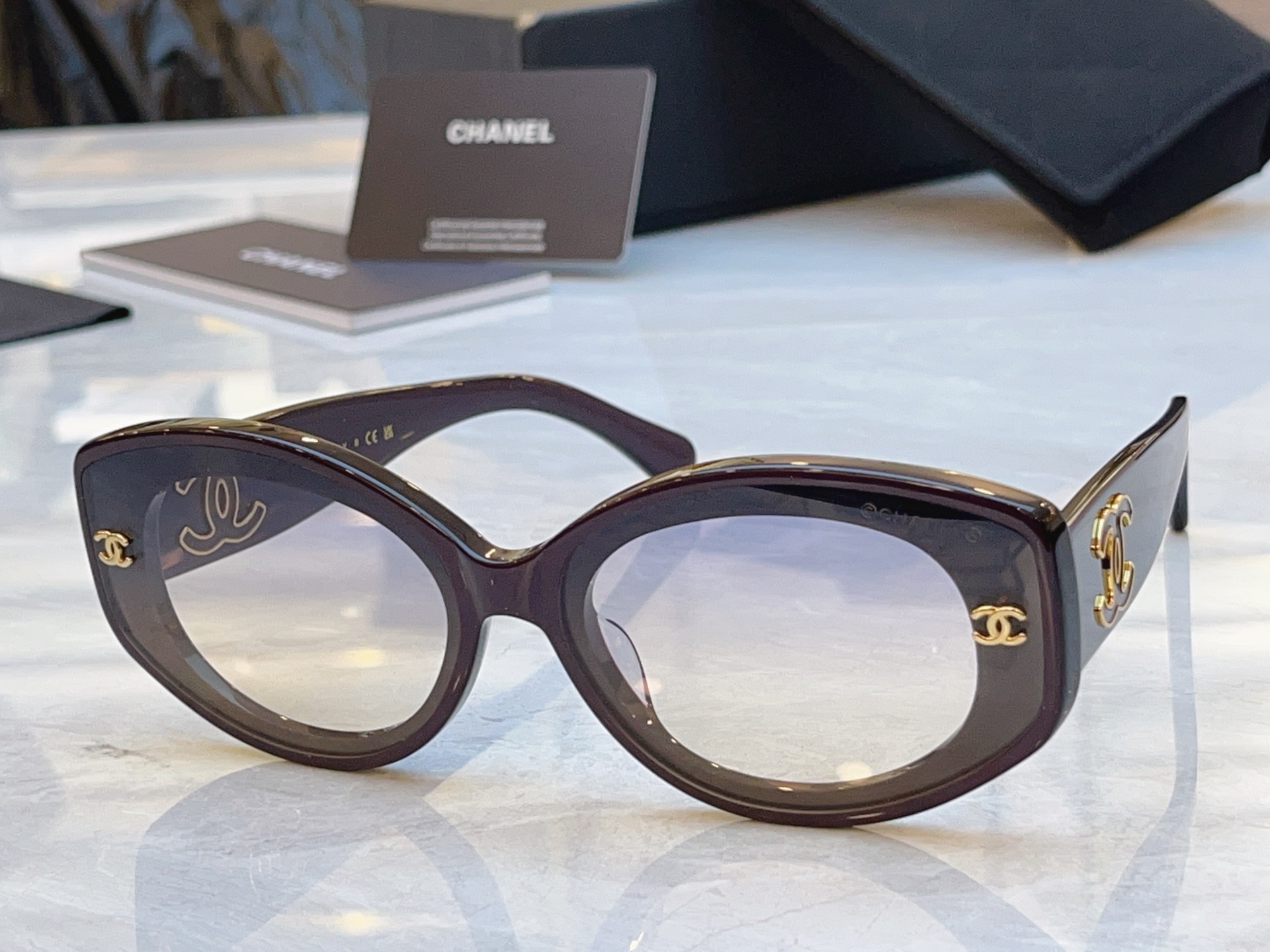 ，【CHANE*】香奈*儿新款太阳镜🕶️，MODEL：CH5511-H，SIZE：65口14-145