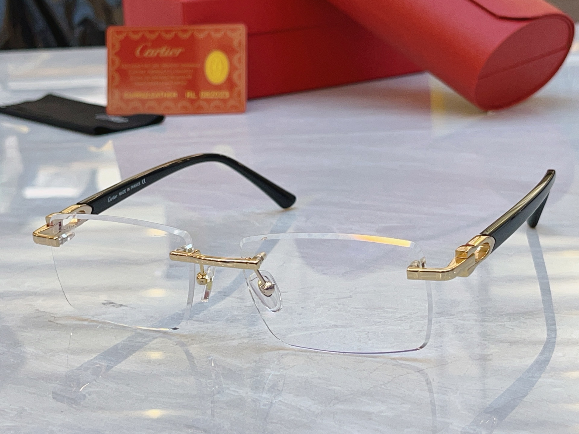 ，【CARTIE*】卡地*亚新款太阳镜，Mod:CT0582S，Size:56口19-145