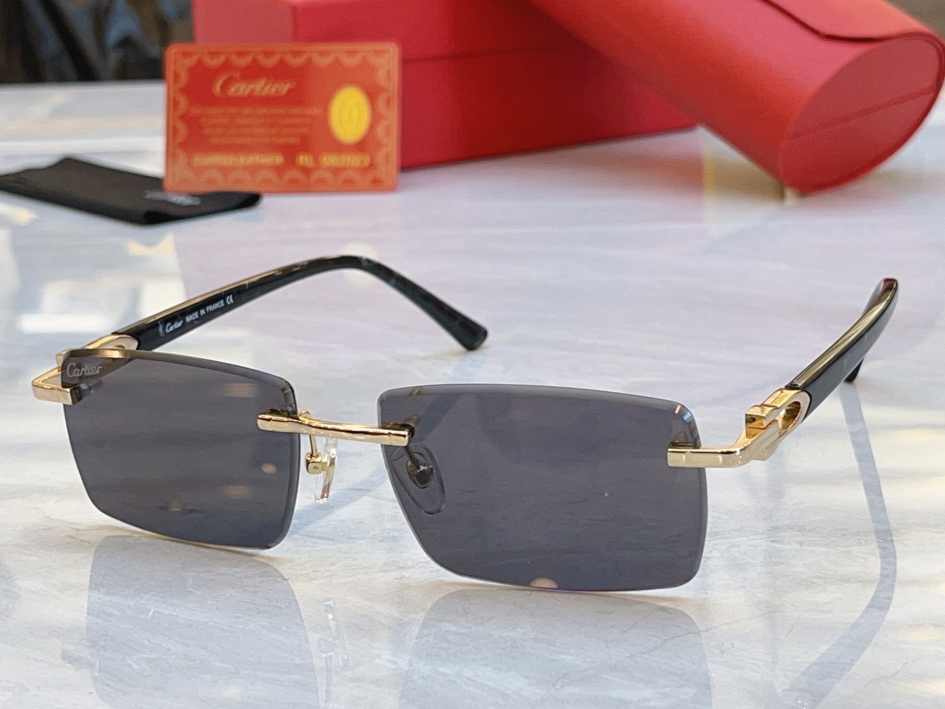 ，【CARTIE*】卡地*亚新款太阳镜，Mod:CT0582S，Size:56口19-145