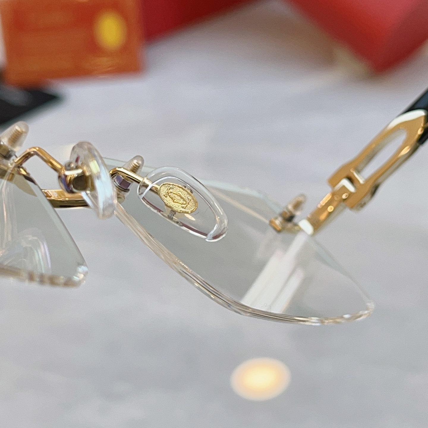 ，【CARTIE*】卡地*亚新款太阳镜，Mod:CT0582S，Size:56口19-145