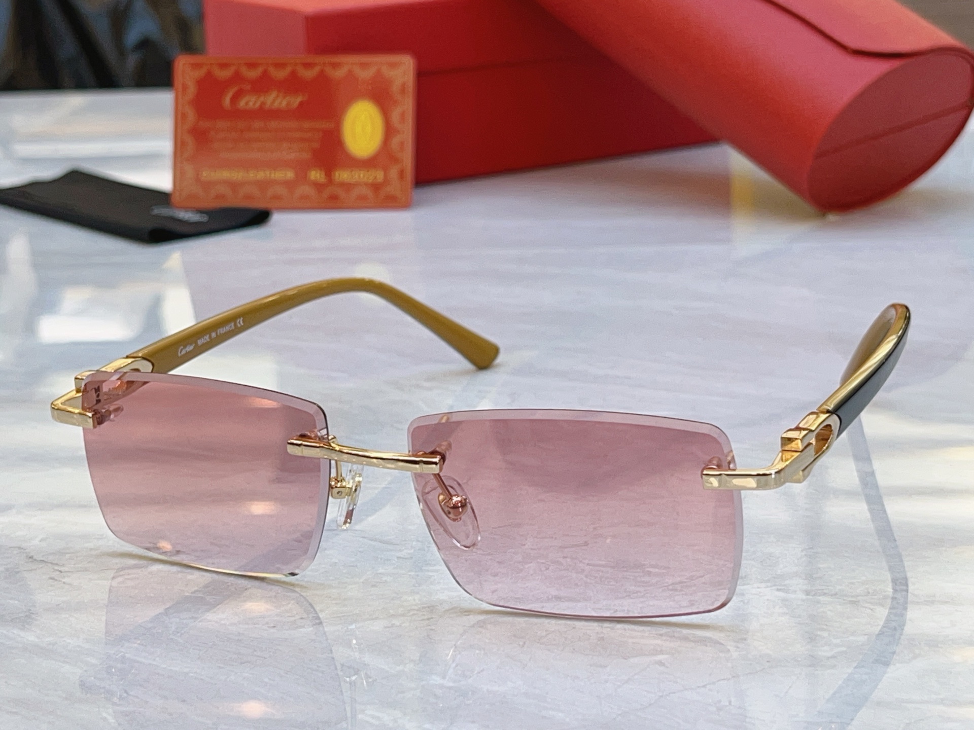 ，【CARTIE*】卡地*亚新款太阳镜，Mod:CT0582S，Size:56口19-145