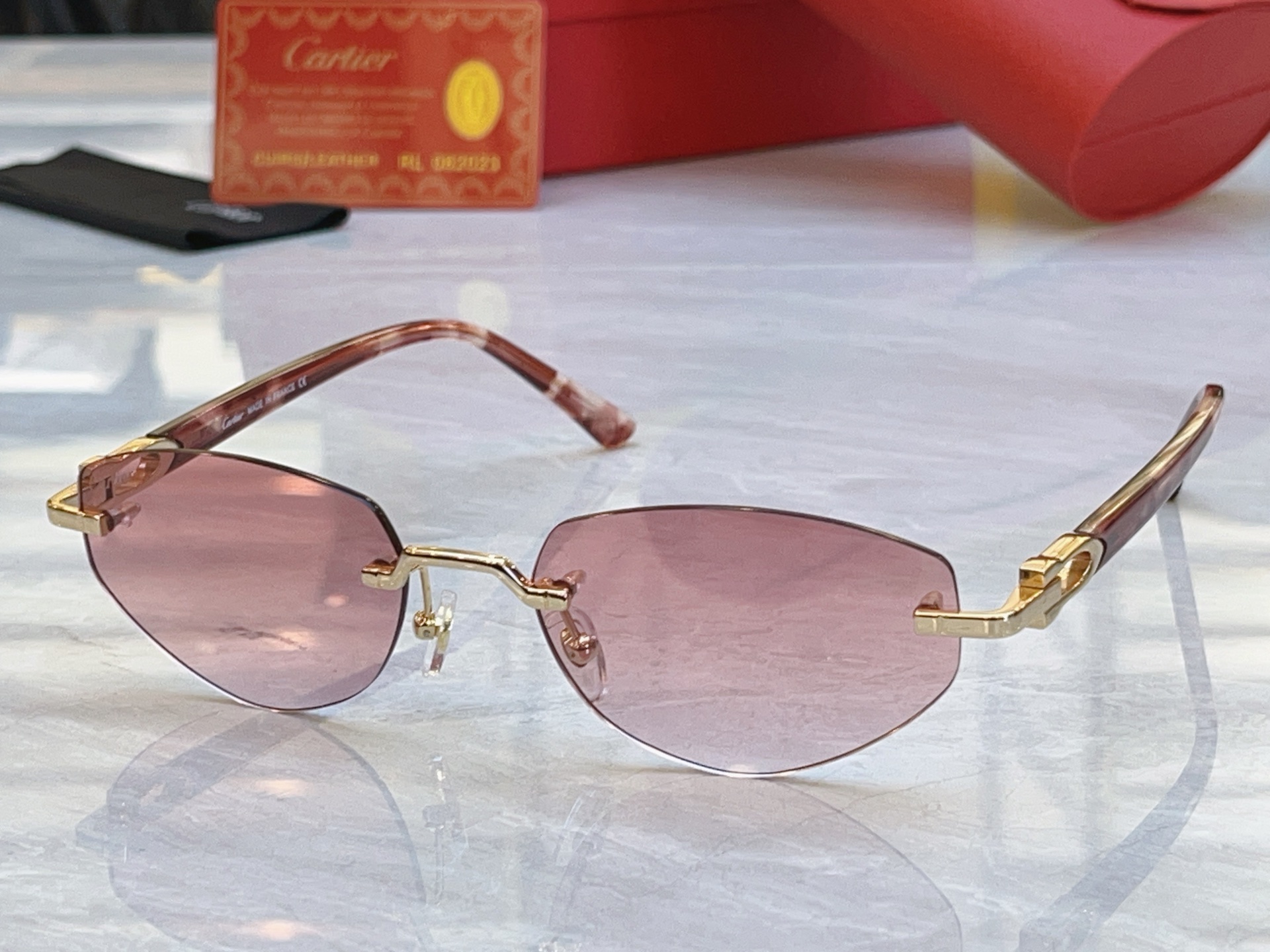 ，【CARTIE*】卡地*亚新款太阳镜，Mod:CT0580S，Size:56口19-145