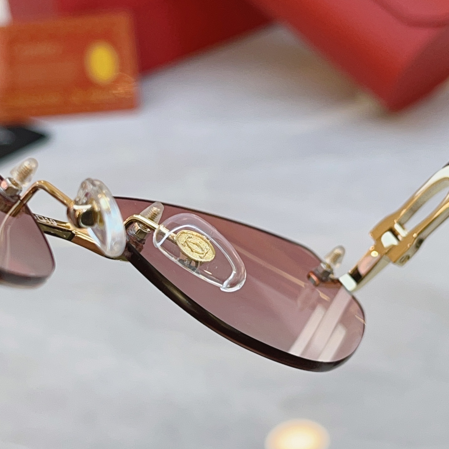 ，【CARTIE*】卡地*亚新款太阳镜，Mod:CT0580S，Size:56口19-145