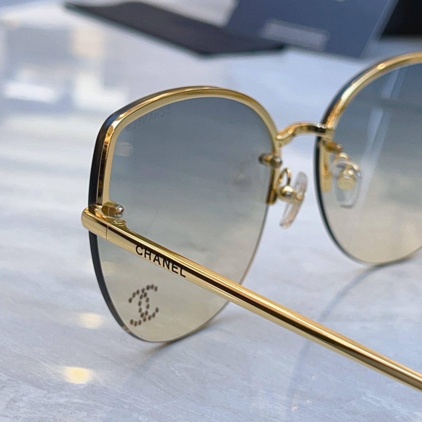 ，【CHANE*】香奈*儿新款太阳镜🕶️，MODEL：CH5491，SIZE：62口16-145