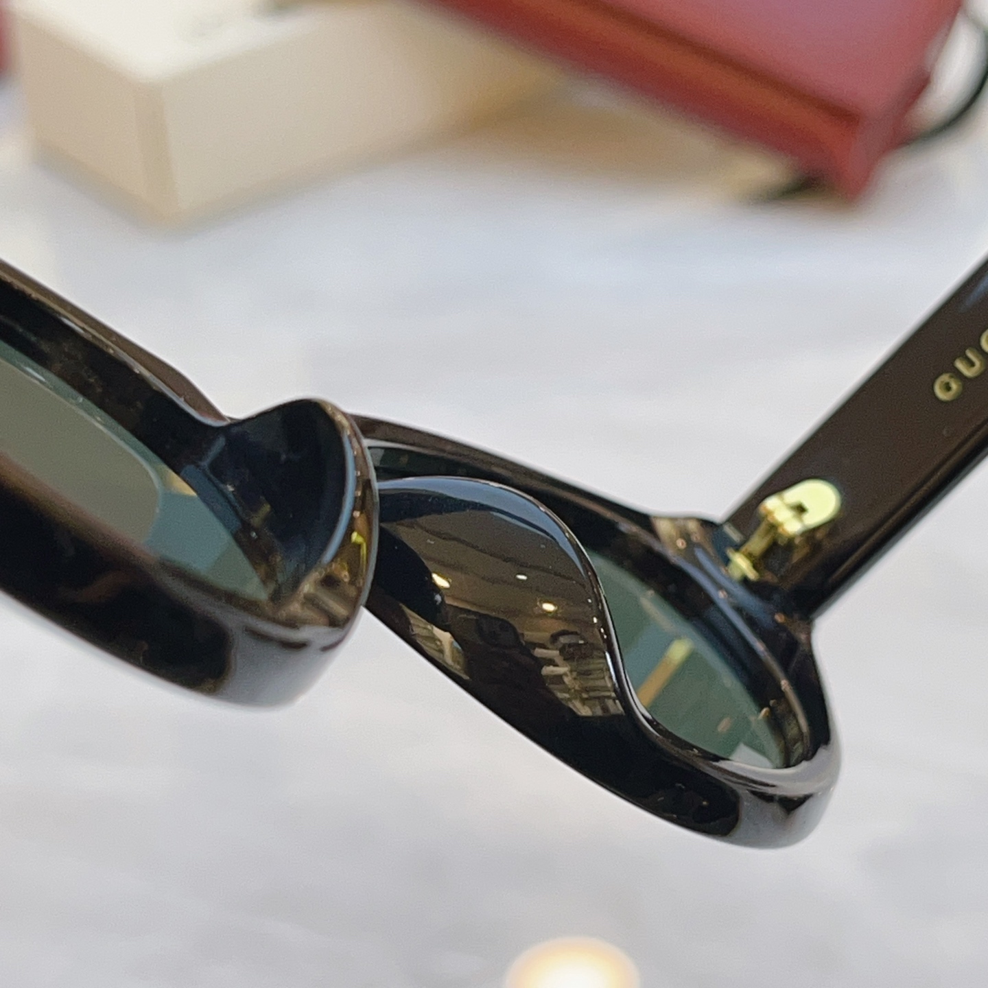 ，【GUCC*】古*驰新款太阳镜，MODEL：GG2105S，SIZE：52口20-145