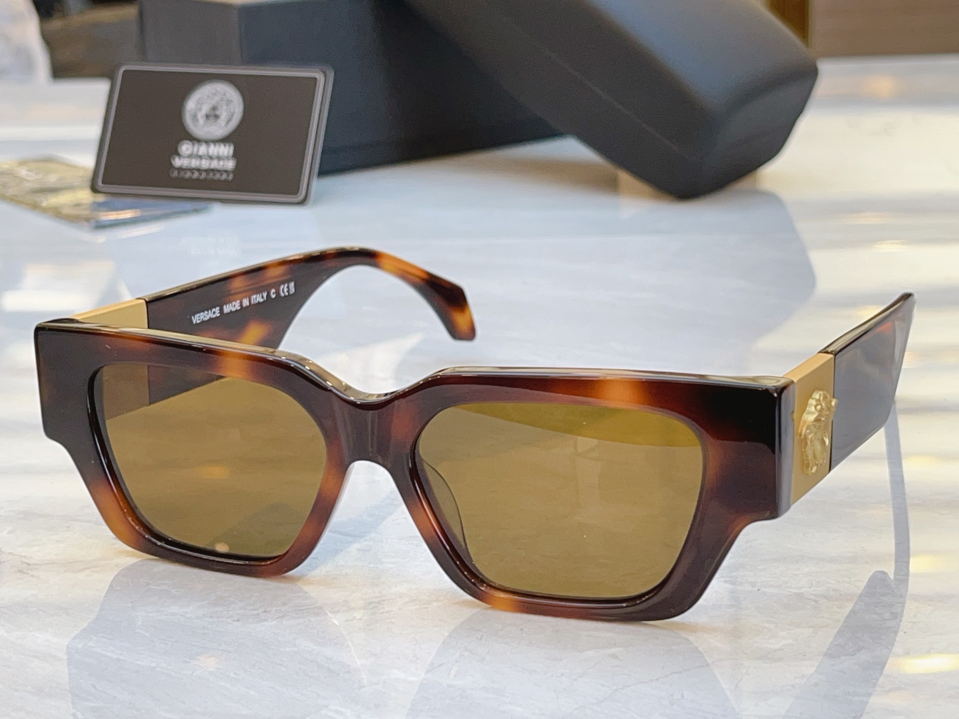 ，【VERSAC*】范思*哲新款太阳镜，MODEL：VE 4497，SIZE：53口15-140