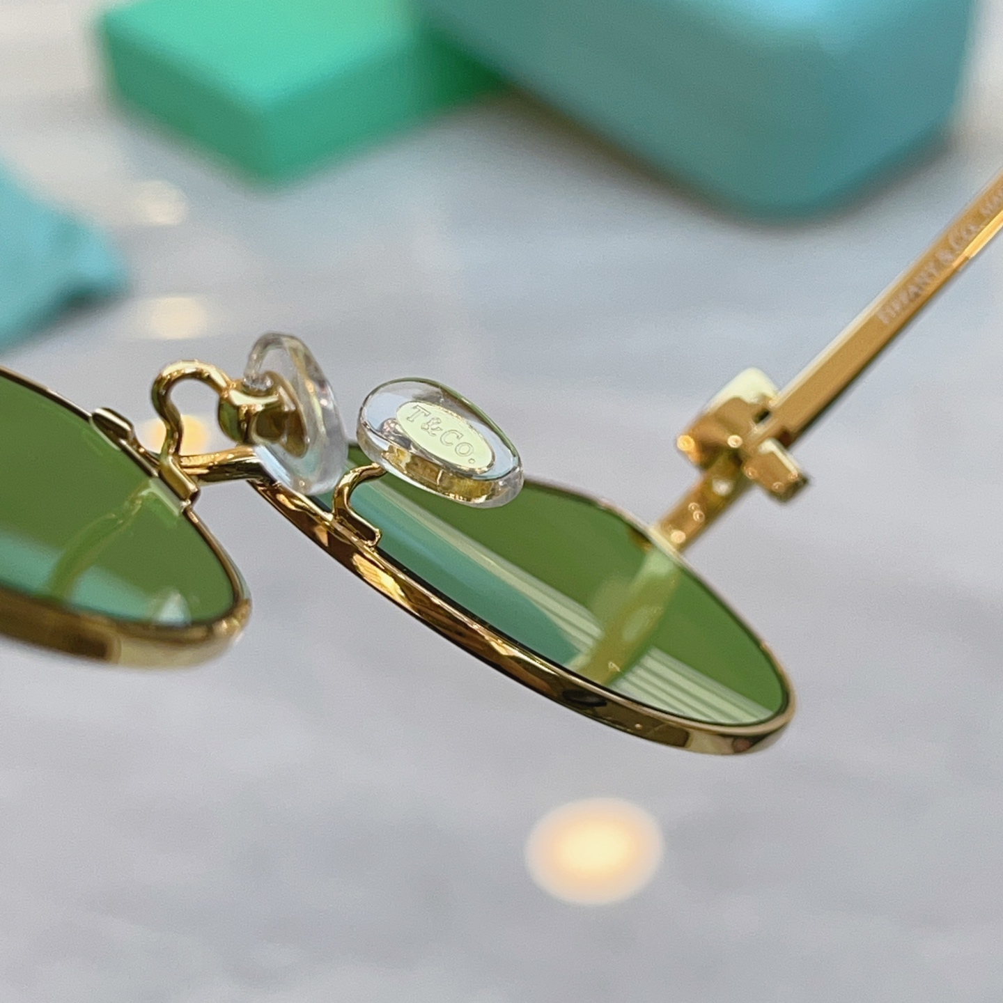 ，【Tiffany & Co.】蒂芙*尼新款太阳镜，Mod：TF3115，Size：56口17-140