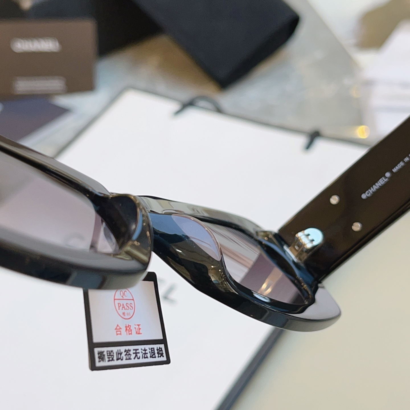 ，【CHANE*】香奈儿新款太阳镜，MODEL：9184，SIZE：52口20-140