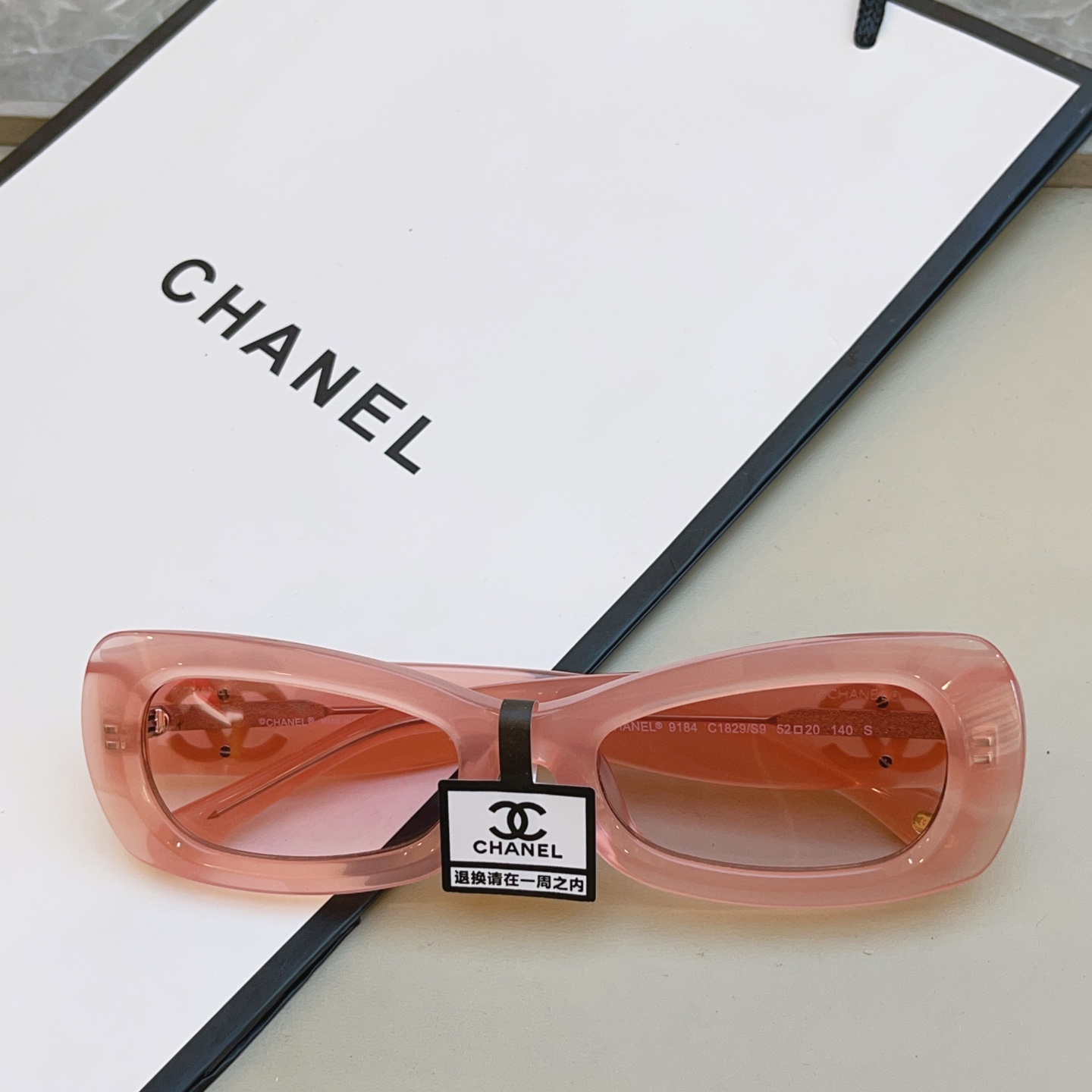 ，【CHANE*】香奈儿新款太阳镜，MODEL：9184，SIZE：52口20-140