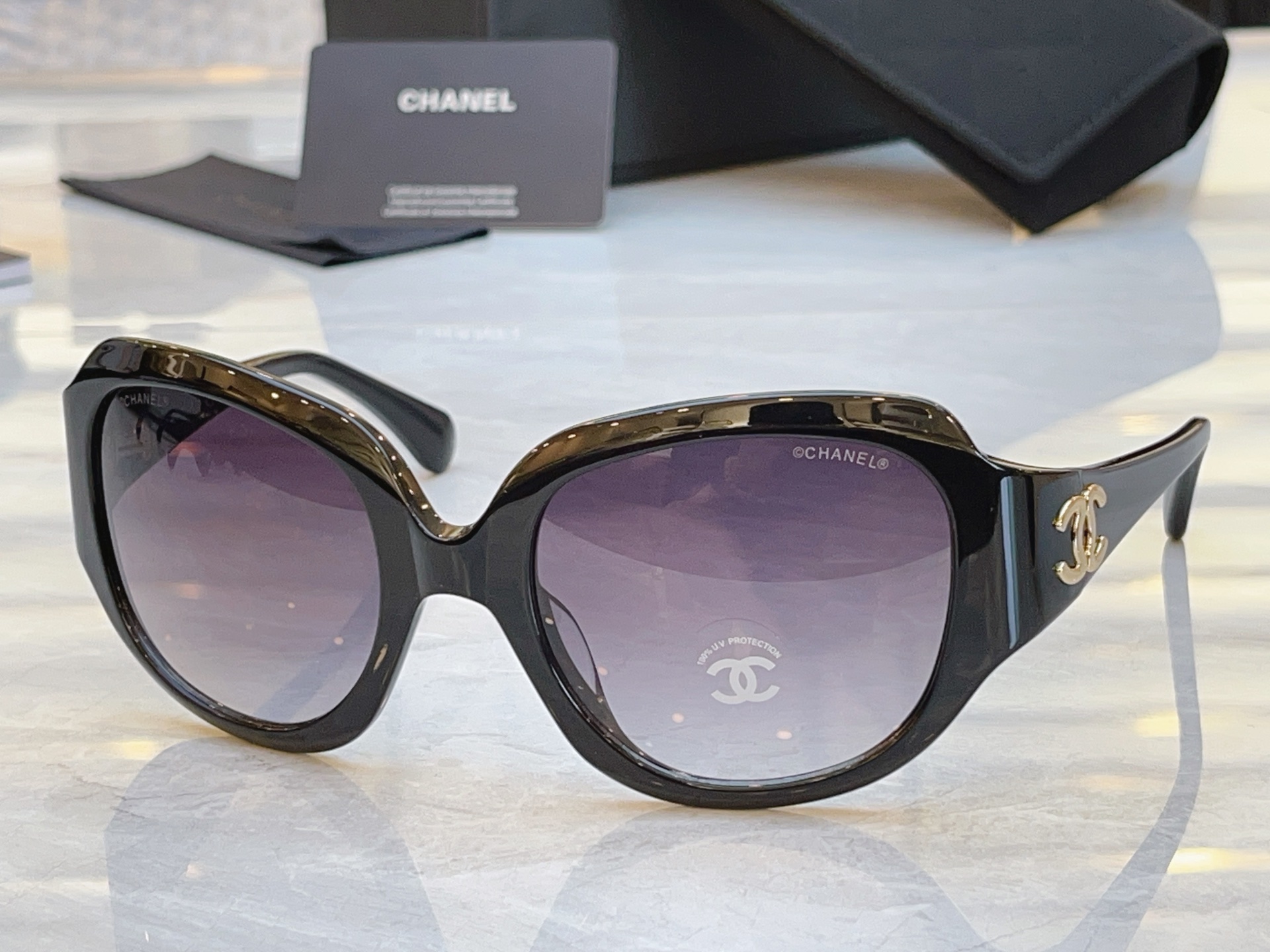 ，【CHANE*】香奈儿新款太阳镜，MODEL：9199，SIZE：57口22