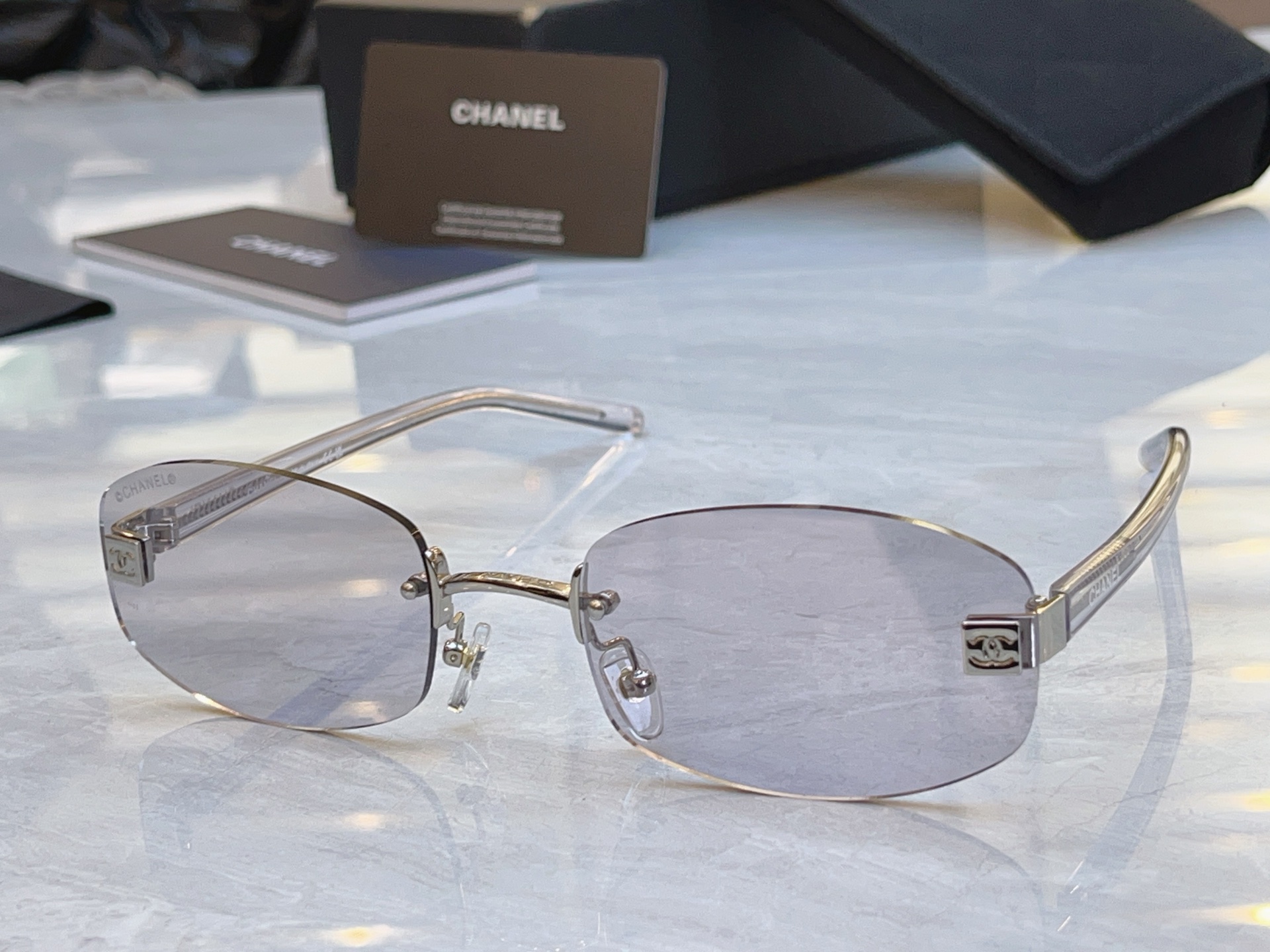 ，【CHANE*】香奈儿新款太阳镜，MODEL：CH7122S，SIZE：61口23-145