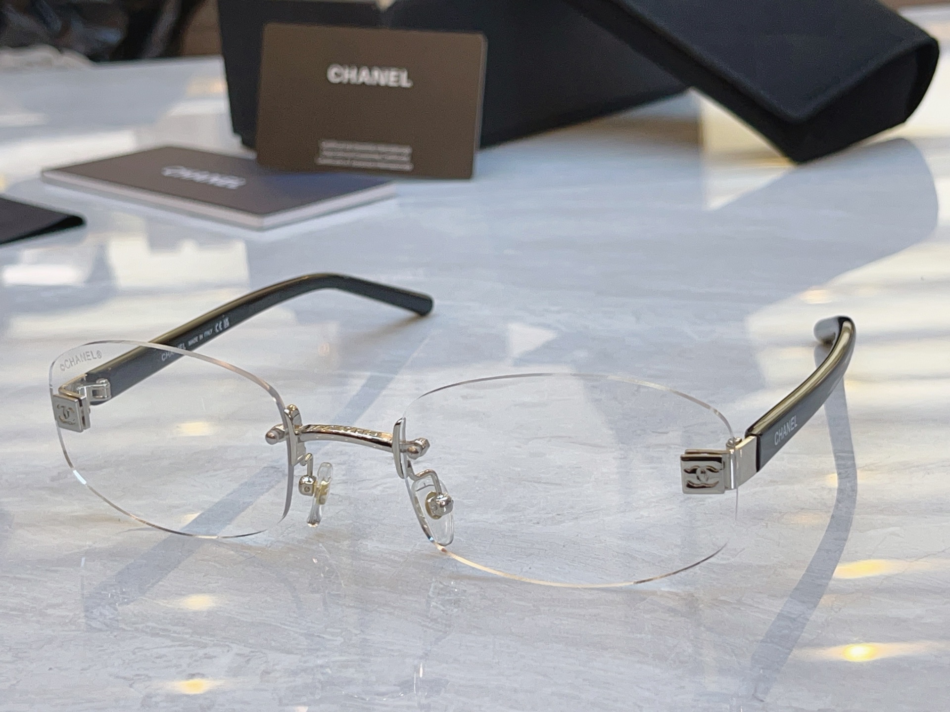 ，【CHANE*】香奈儿新款太阳镜，MODEL：CH7122S，SIZE：61口23-145