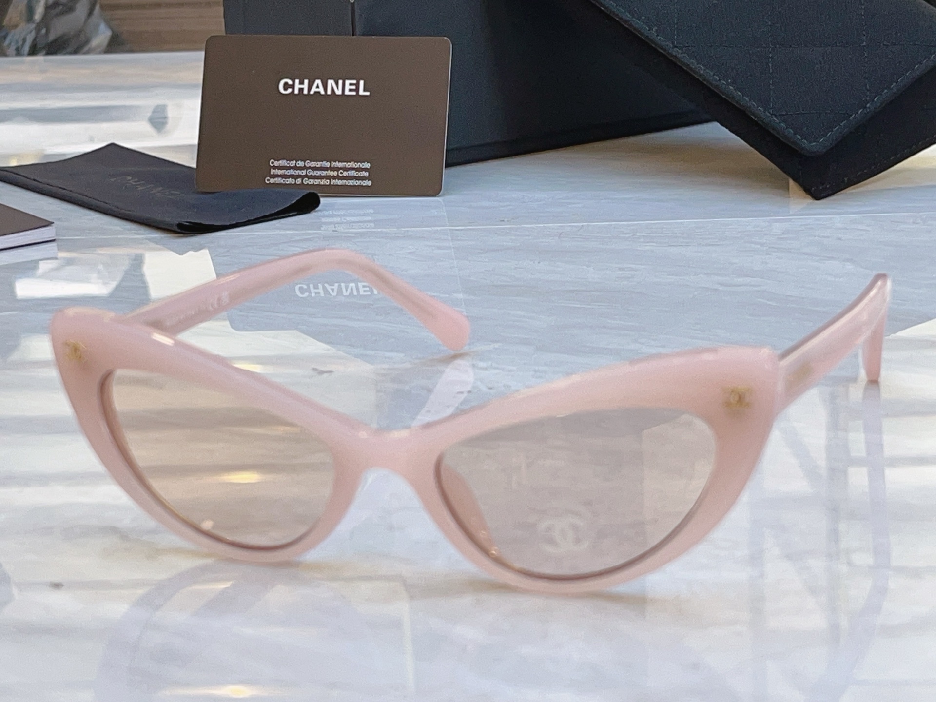 ，【CHANE*】香奈儿新款太阳镜，MODEL：9194，SIZE：52口19-140