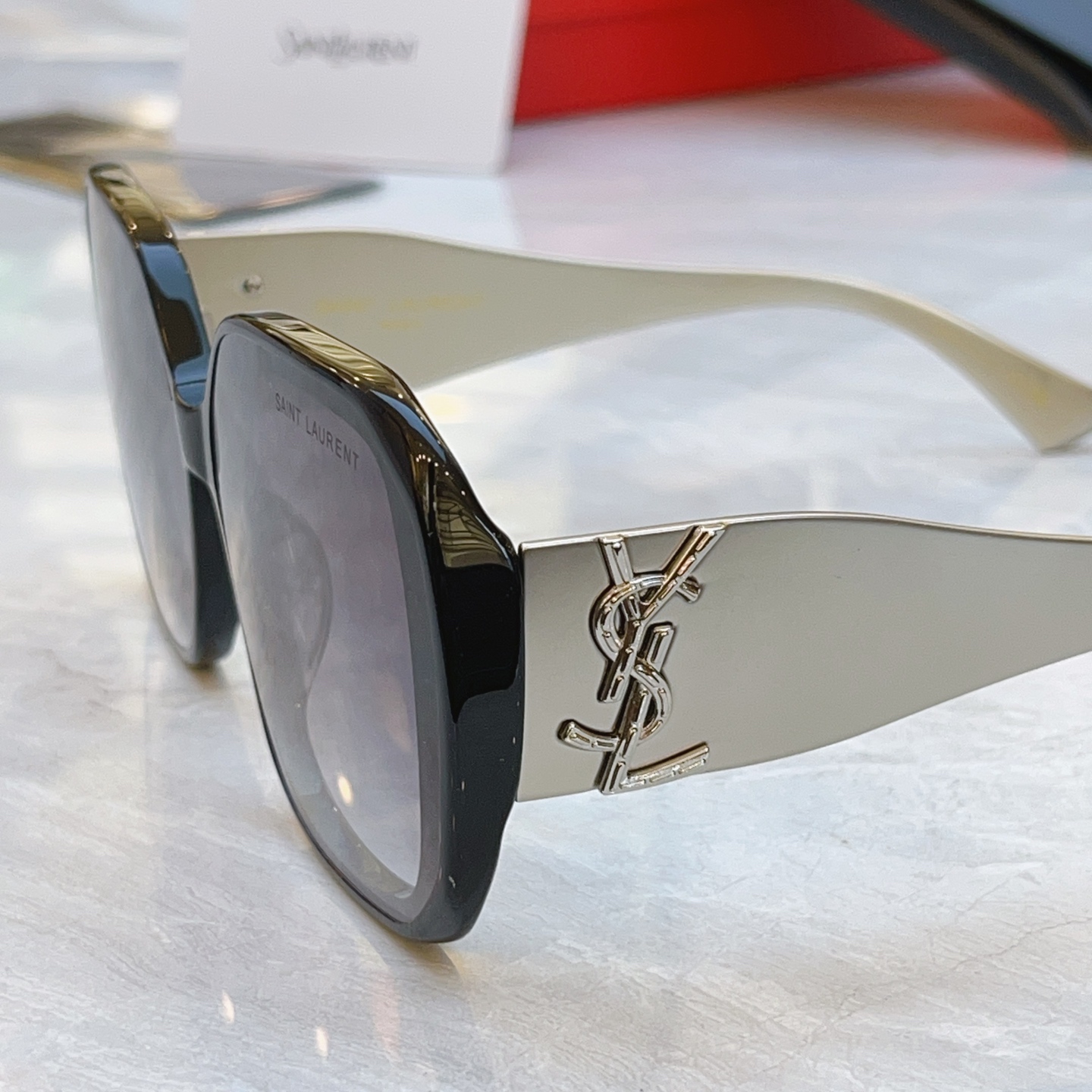 ，【SAINT LAUREN*】圣罗*兰新款太阳镜，MODEL：SL M1722L，SIZE：53口22