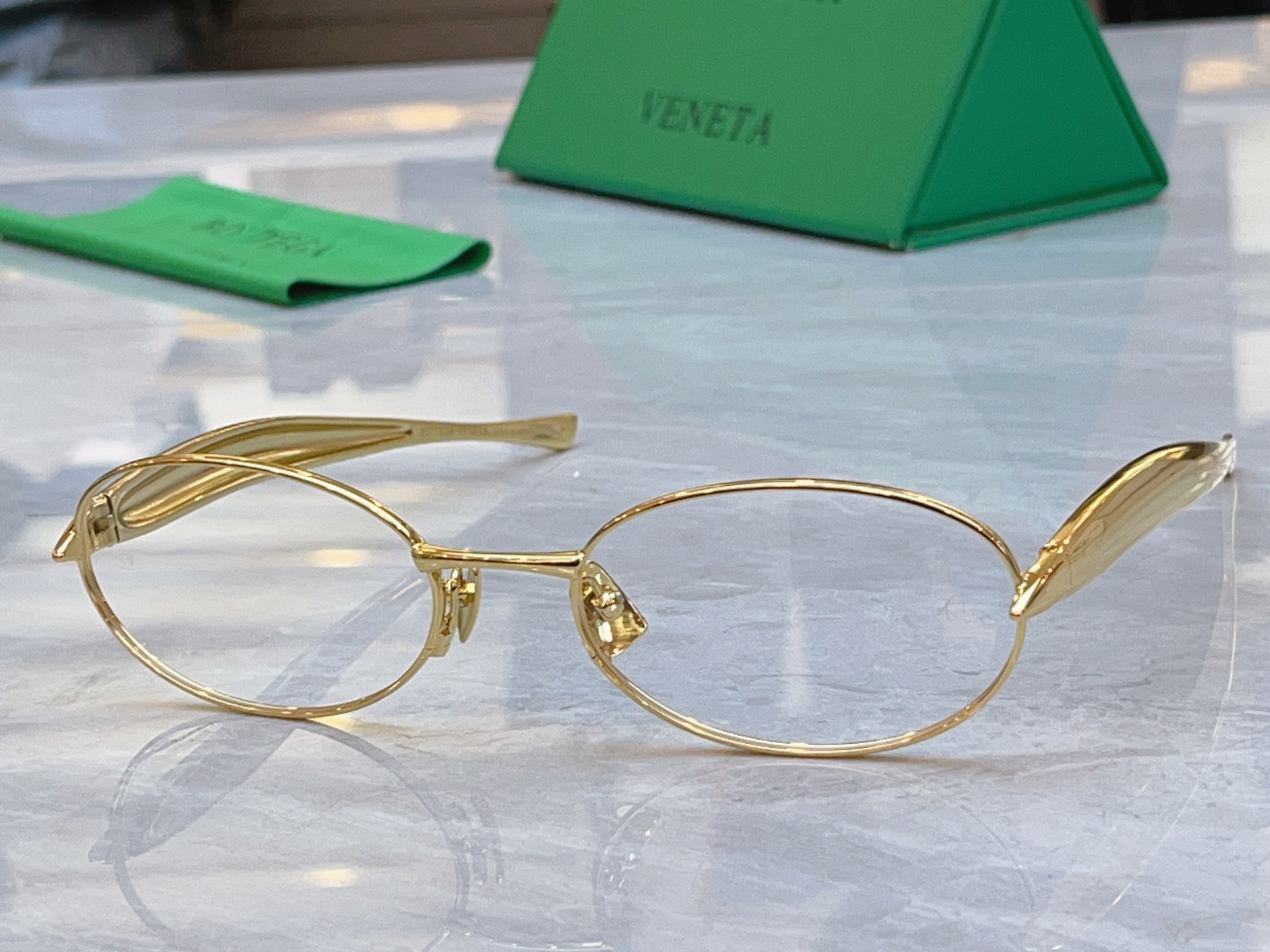 NO:768491,,[BOTTEGA VENET*] Bottega Veneta new sunglasses, MODELBV1386S, SIZE57 mouth 21-glasses, sunglasses, sunglasses, glasses,bottega veneta,bottega veneta19860909,【BOTTEGA VENET*】宝缇*嘉新款太阳镜,MODELBV1386S,SIZE57口21-眼镜墨镜太阳镜,眼镜,bottega veneta,bottega veneta,glasses
