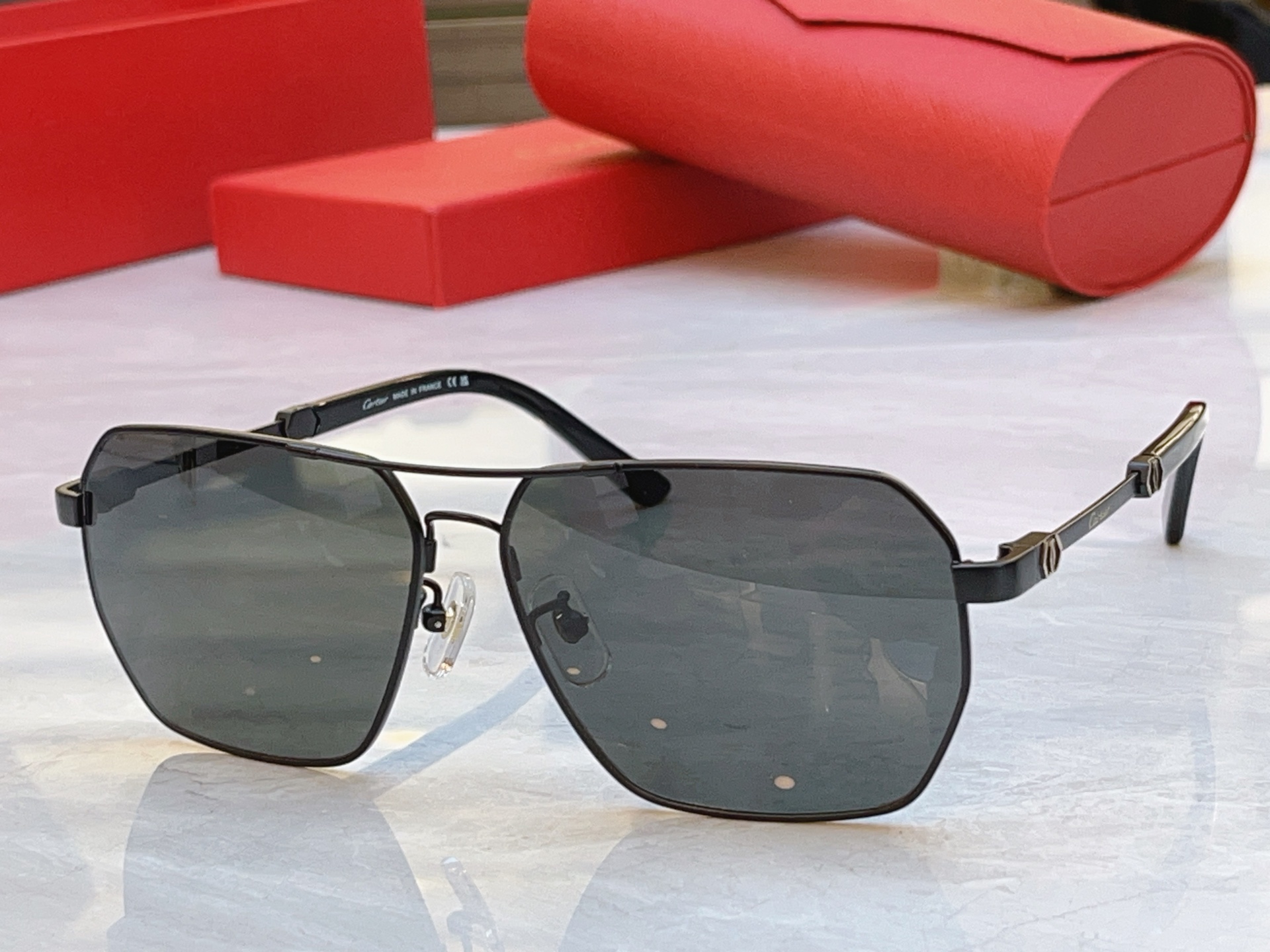 ，【CARTIE*】卡地*亚新款太阳镜，Mod:CT0531S，Size:61口13-145
