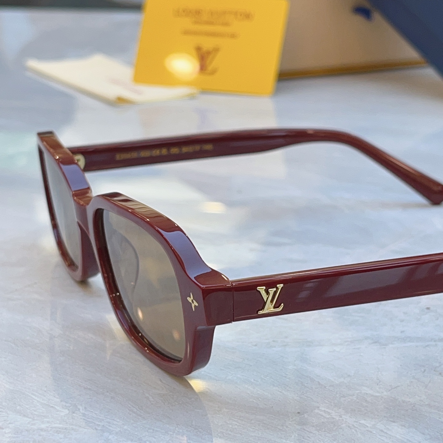 ，【LOUIS VUITTO*】路易*威登新款太阳镜，MODEL：Z3045E，SIZE：54口17-1