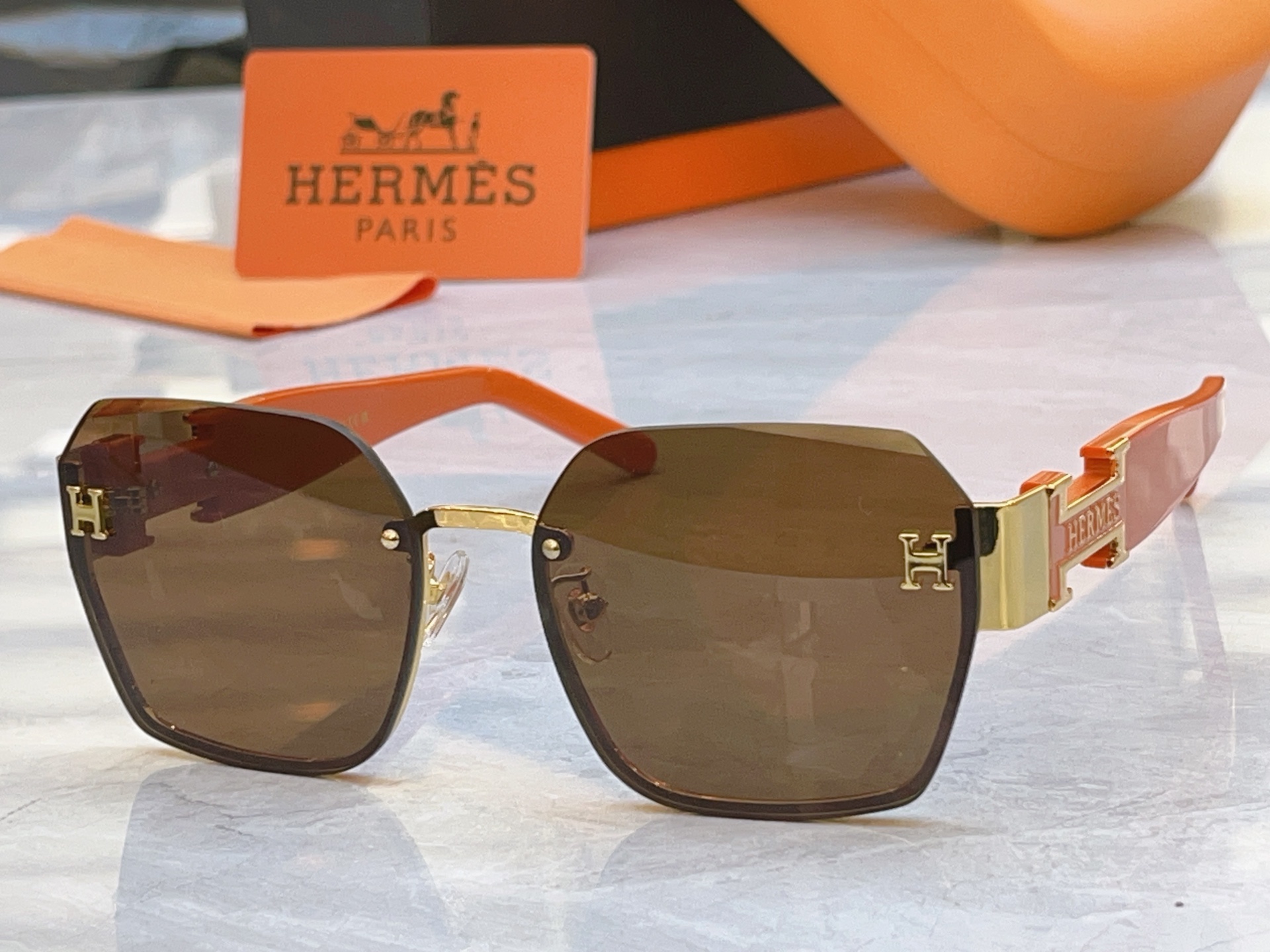 NO:768480,,【HERME*】Hermes new sunglasses,MODELH8026,SIZE56 mouth 16-142 glasses sunglasses,glasses,hermes,hermes19860909,【HERME*】爱马*仕新款太阳镜,MODELH8026,SIZE56口16-142眼镜墨镜太阳镜,眼镜,hermes,hermes,glasses