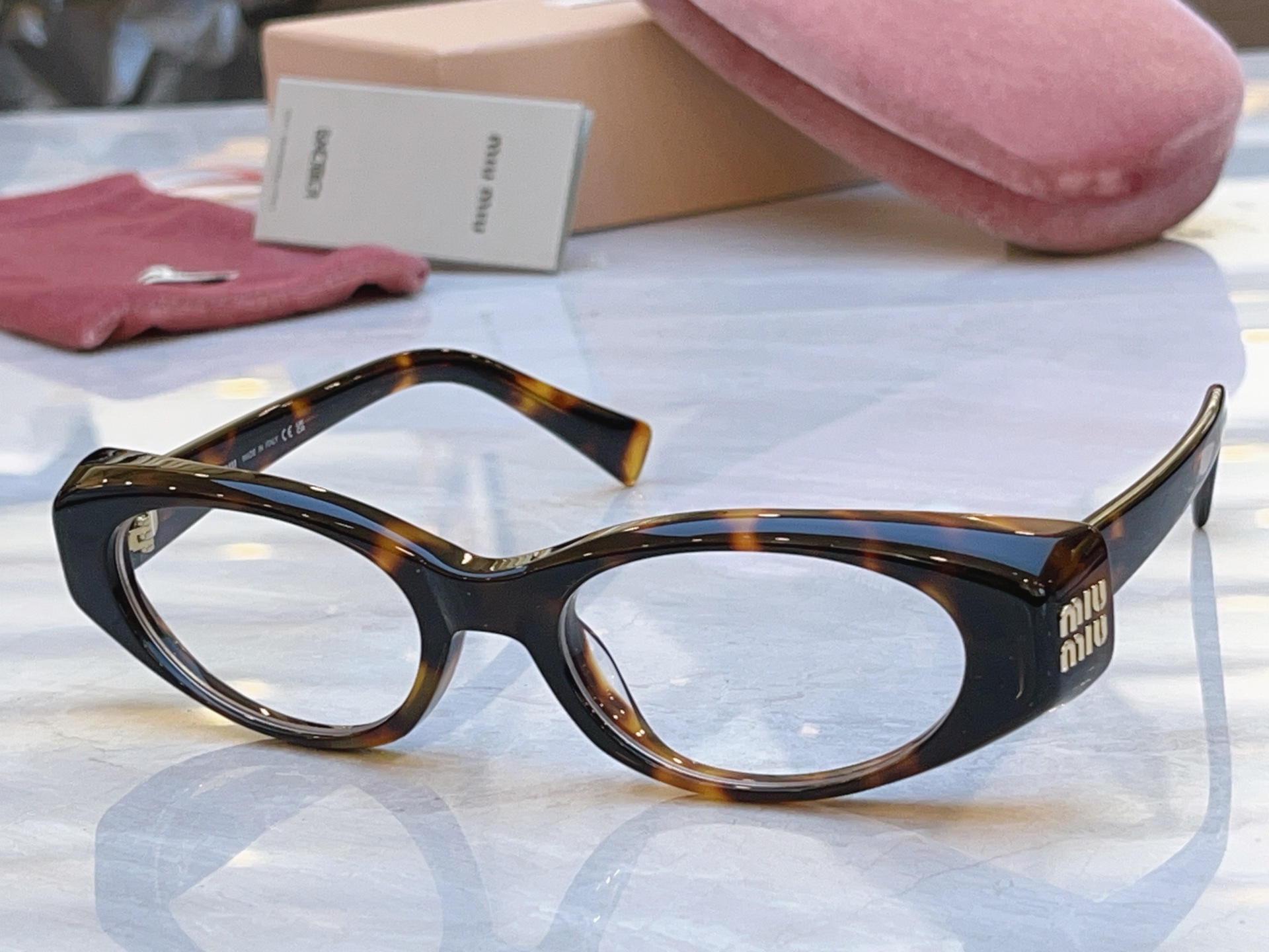 ，【MIUMI*】缪*缪新款眼镜架，Mod: MU 03ZV，SIZE:53口18-140