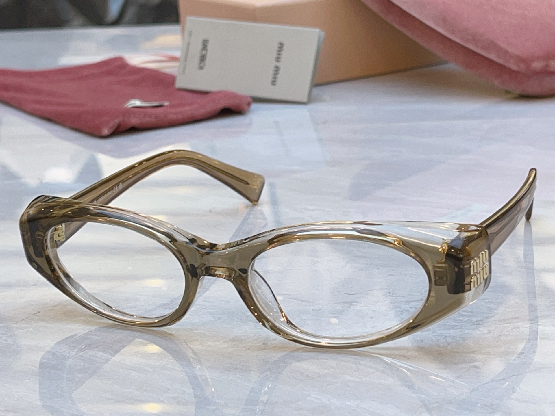 ，【MIUMI*】缪*缪新款眼镜架，Mod: MU 03ZV，SIZE:53口18-140