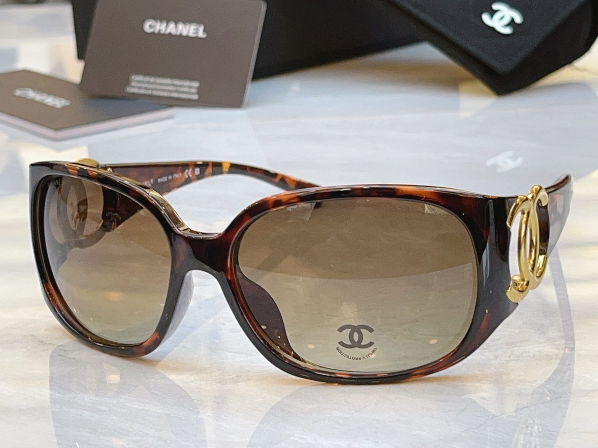 ，【CHANE*】香奈儿新款太阳镜，MODEL：6014，SIZE：64口16-120