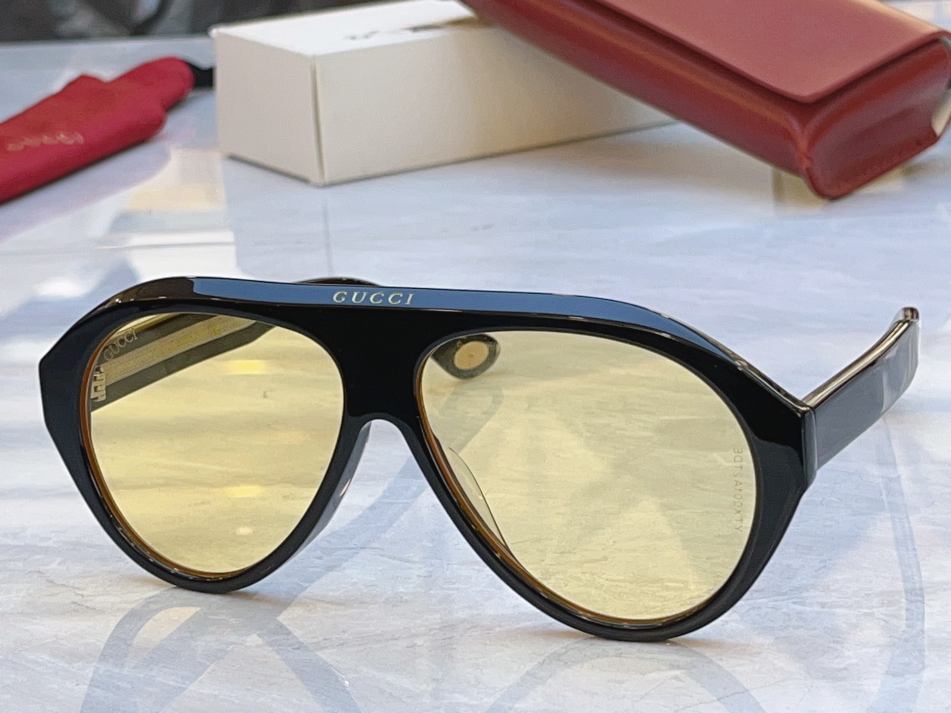 ，【GUCC*】古*驰新款太阳镜，MODEL：GG0479S，SIZE:60口13-150