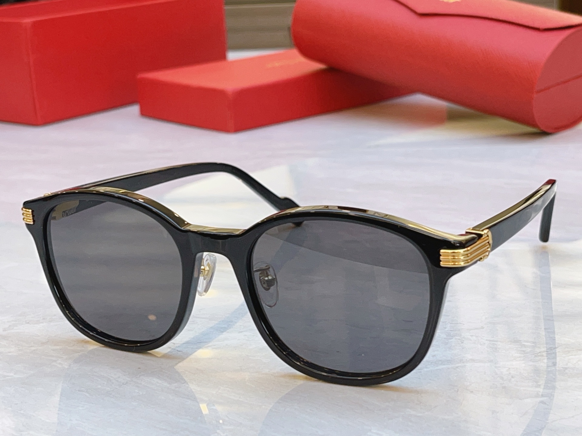 ，【CARTIE*】卡地*亚新款太阳镜，Mod:CT0302S，Size:53口22-145
