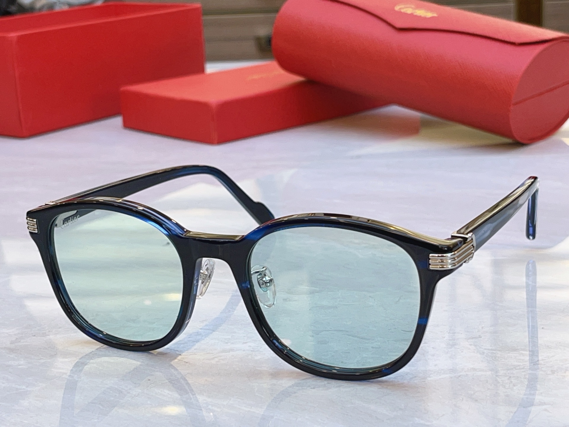 ，【CARTIE*】卡地*亚新款太阳镜，Mod:CT0302S，Size:53口22-145