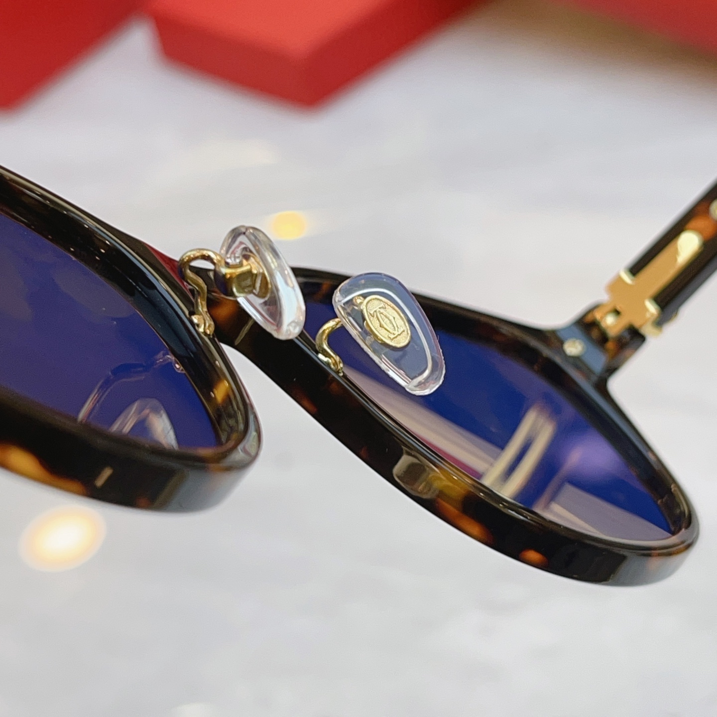 ，【CARTIE*】卡地*亚新款太阳镜，Mod:CT0302S，Size:53口22-145