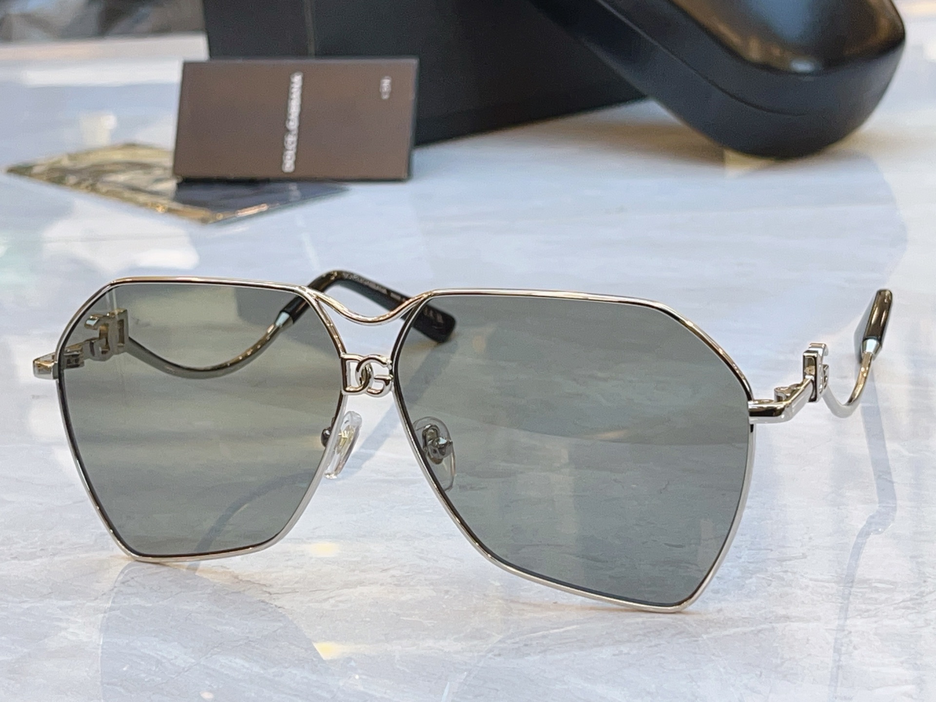 NO:768544,, [DOLCE & GABBAN*] D*G new sunglasses, MODELDG2326, SIZE62 mouth 10-145 XL glasses sunglasses, glasses, Dolce&Gabbana19860909,【DOLCE & GABBAN*】D*G新款太阳镜,MODELDG2326,SIZE62口10-145 XL眼镜墨镜太阳镜,眼镜,Dolce&Gabbana,glasses