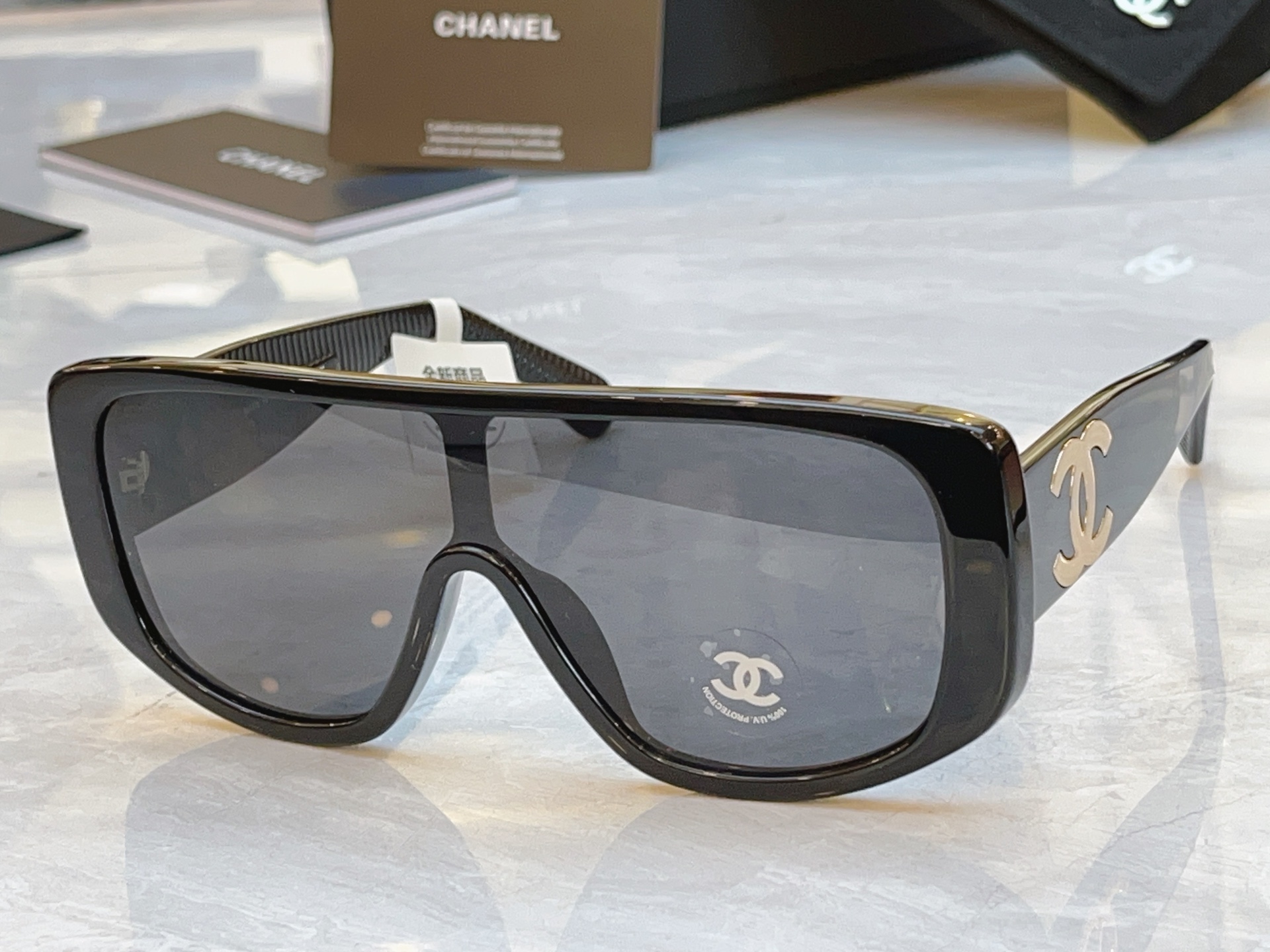 ，【CHANE*】香奈儿新款太阳镜，MODEL：5495，SIZE：53口17-130