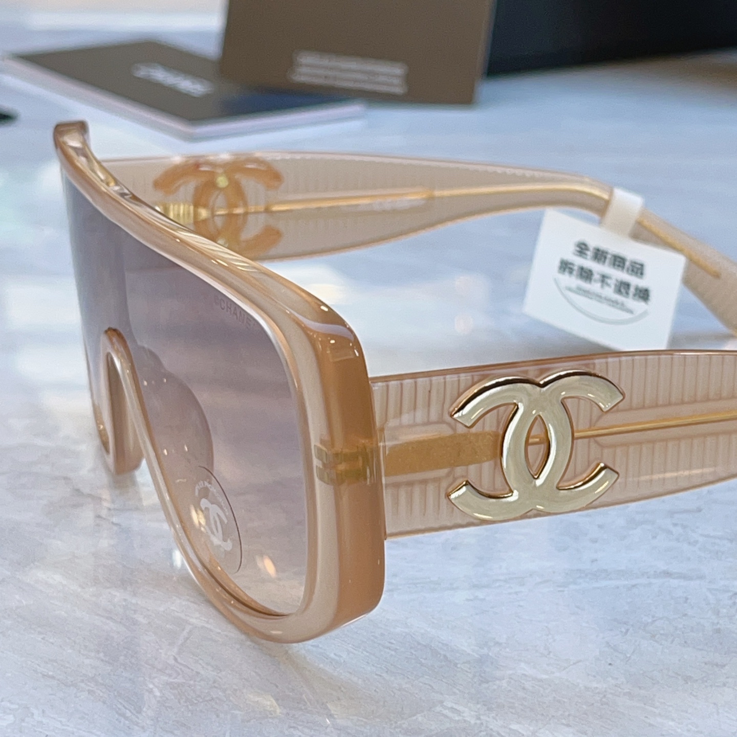 ，【CHANE*】香奈儿新款太阳镜，MODEL：5495，SIZE：53口17-130