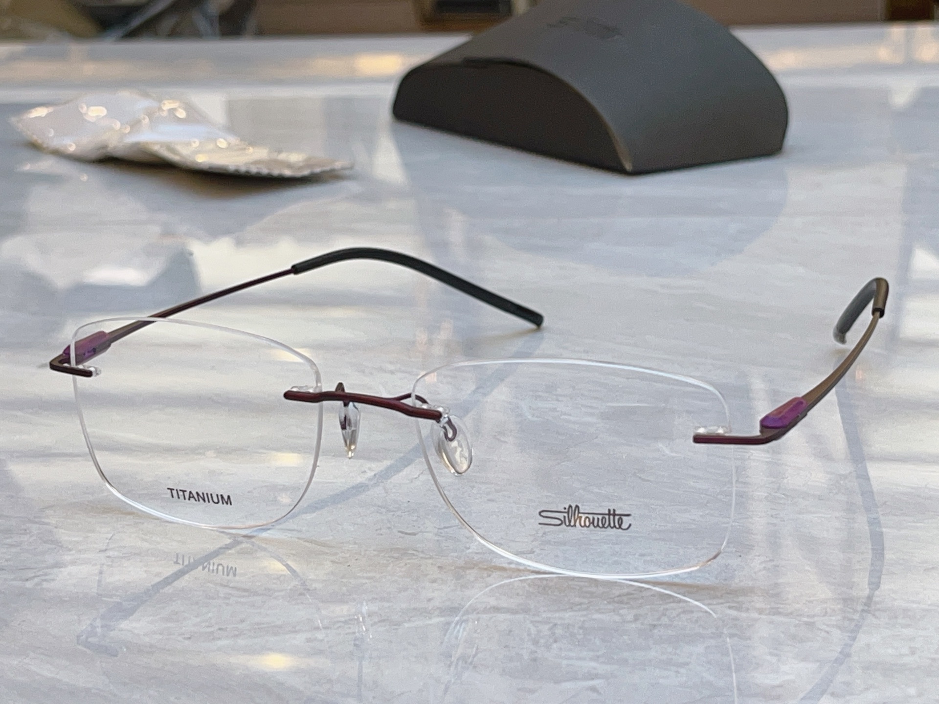 NO:769590,,【Silhouett*】Shile new glasses frame,MODEL5522,SIZE54 mouth 18-glasses, sunglasses, sunglasses, glasses19860909,【Silhouett*】诗乐新款眼镜架,MODEL5522,SIZE54口18-眼镜墨镜太阳镜,眼镜,glasses