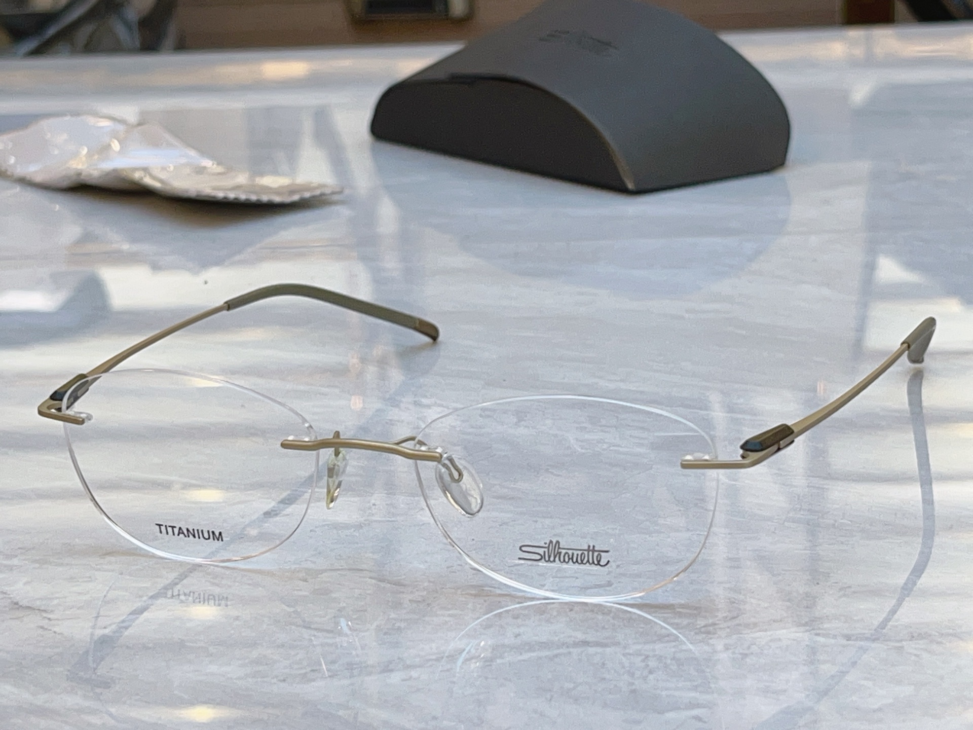 ，【Silhouett*】诗乐新款眼镜架，MODEL：5518，SIZE：53口18-145