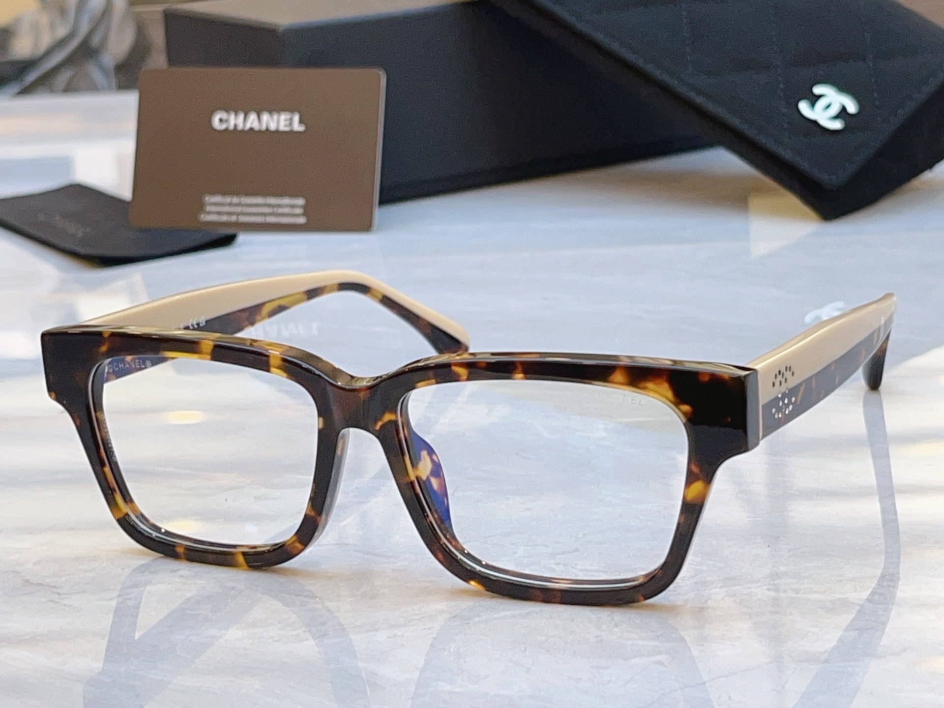 NO:769600,,【CHANE*】Chanel new glasses frame,MODELCH3503O,SIZE53 mouth 16-140 glasses, sunglasses, sunglasses, glasses,chanel,chanel19860909,【CHANE*】香奈儿新款眼镜架,MODELCH3503O,SIZE53口16-140眼镜墨镜太阳镜,眼镜,chanel,chanel,glasses