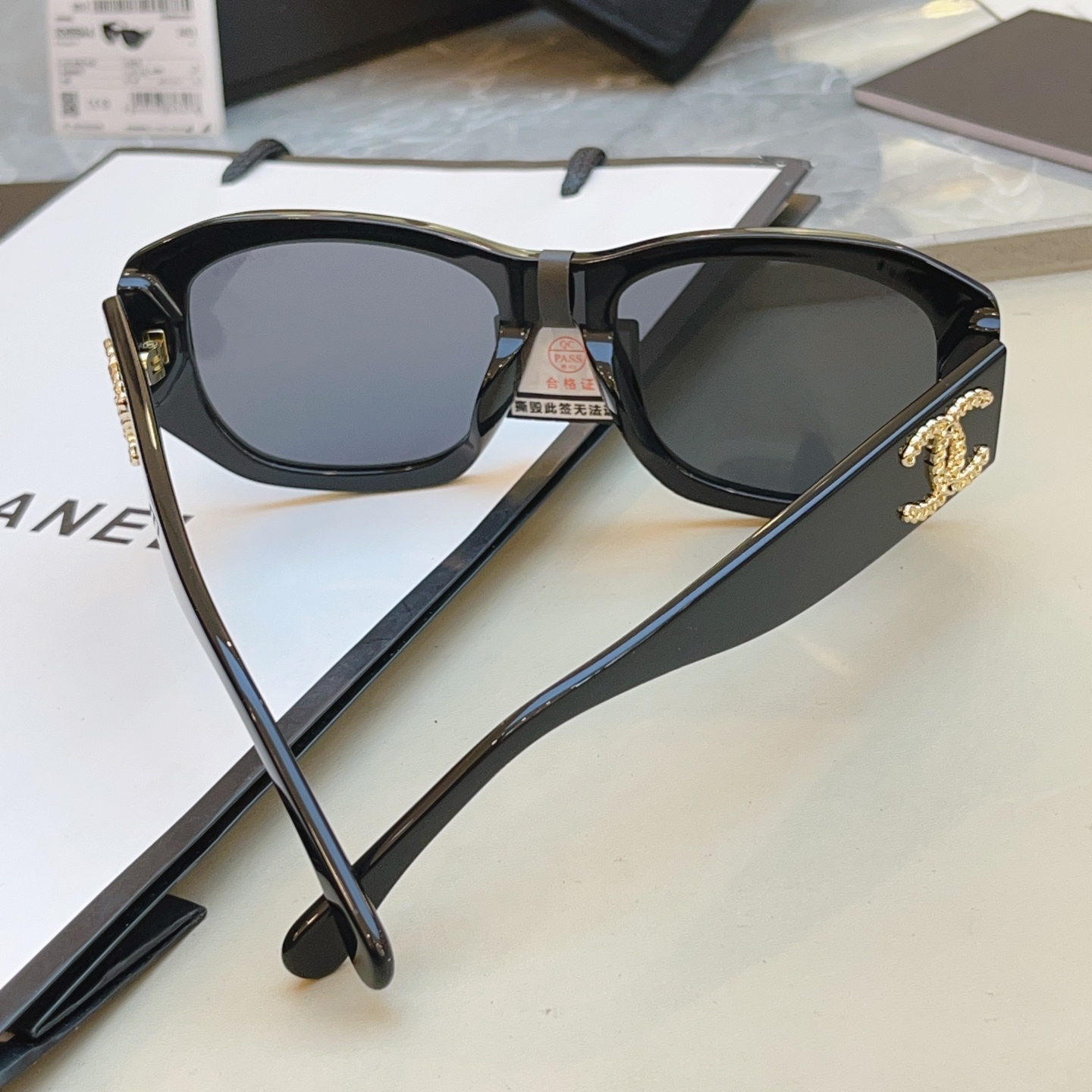 ，【CHANE*】香奈儿新款太阳镜 高品质✨，MODEL：5554-A，SIZE：55口18-140