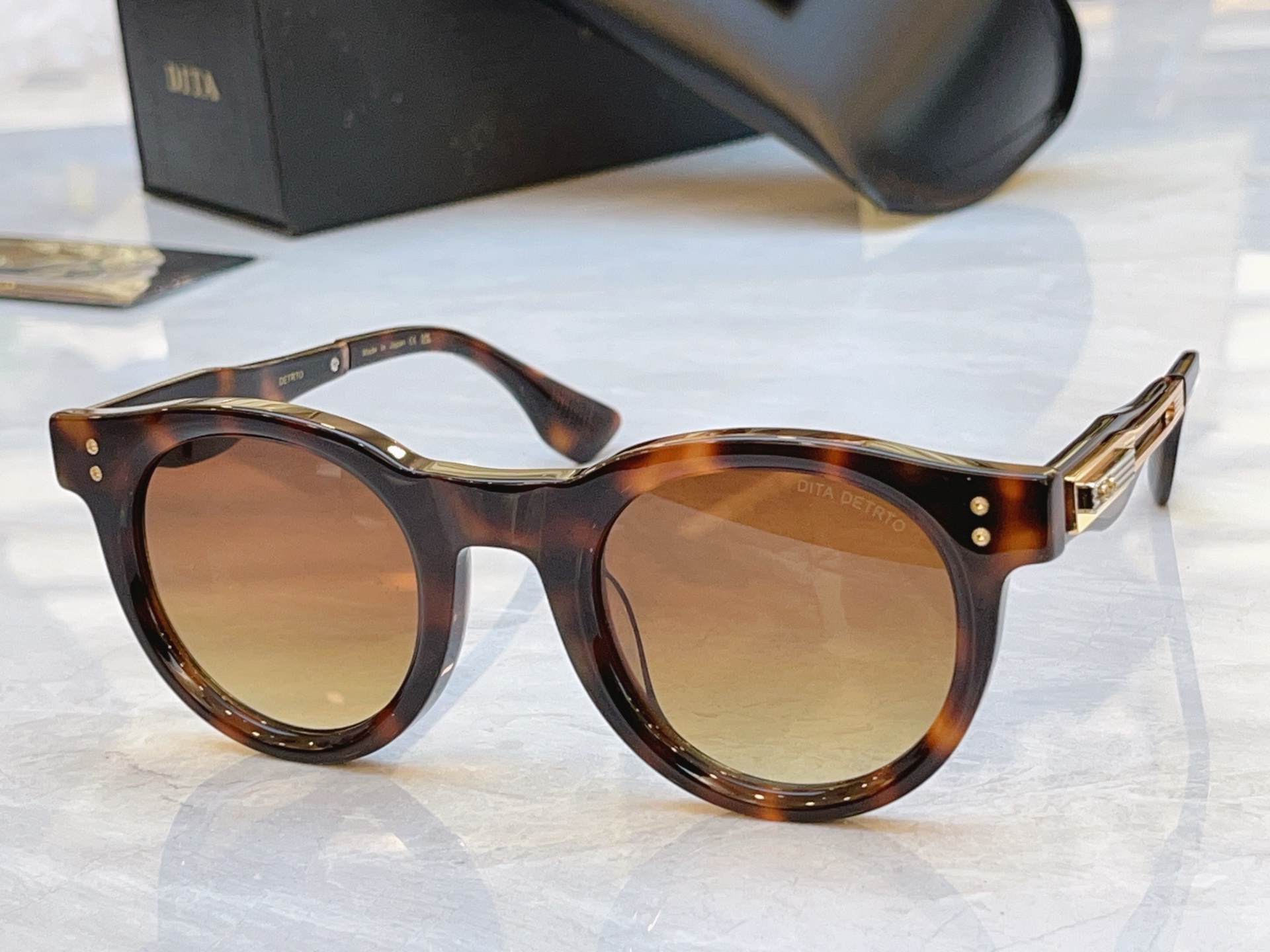 ，【DIT*】蒂*塔新款太阳镜，MODEL：DTS936-A-03，SIZE：49口26-145