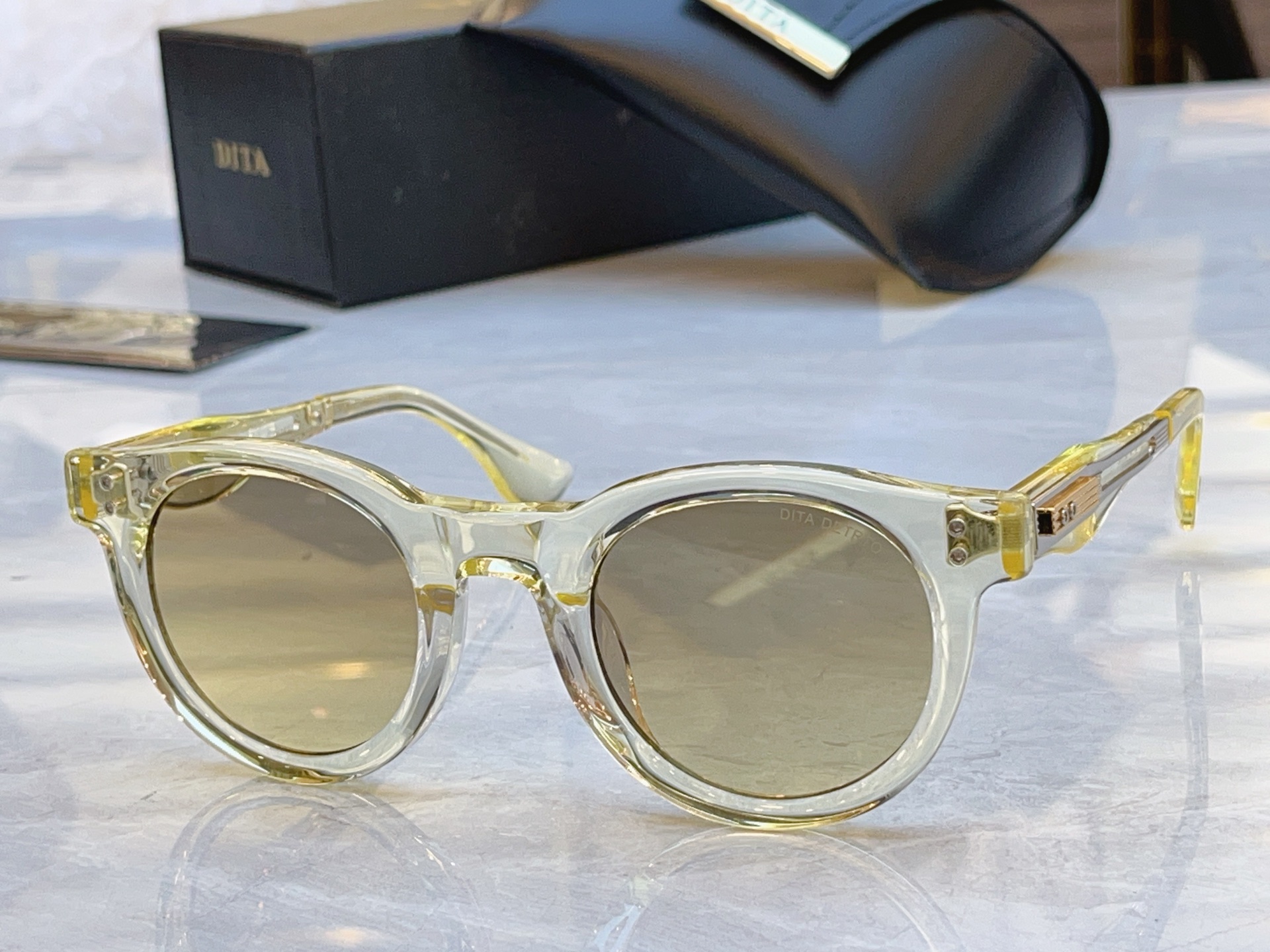 ，【DIT*】蒂*塔新款太阳镜，MODEL：DTS936-A-03，SIZE：49口26-145