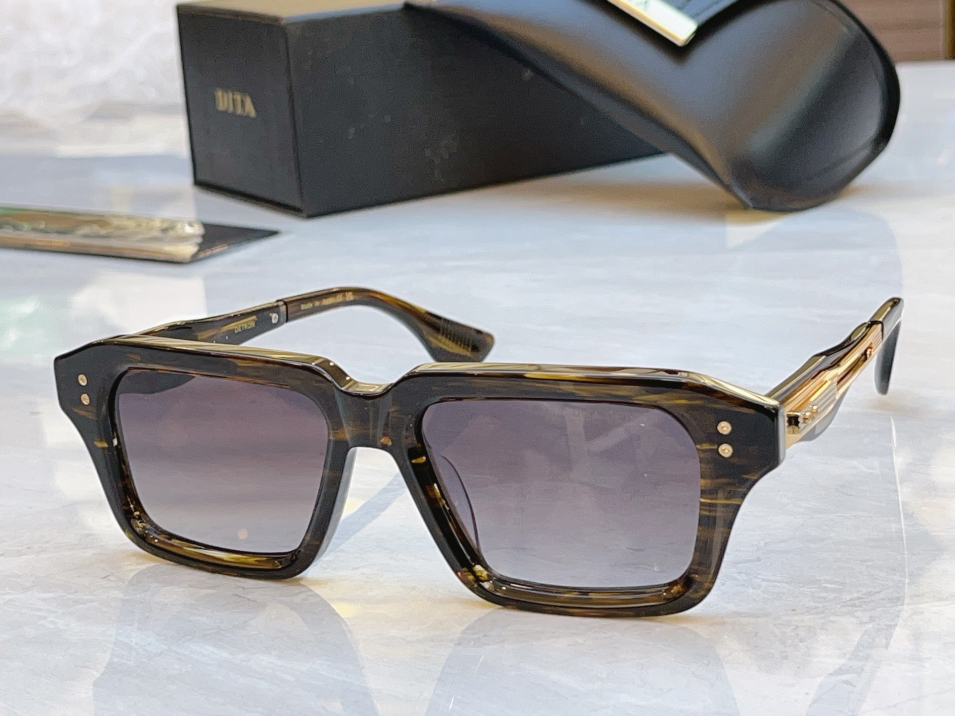 ，【DIT*】蒂*塔新款太阳镜，MODEL：DTS459-A-03，SIZE：53口17-145