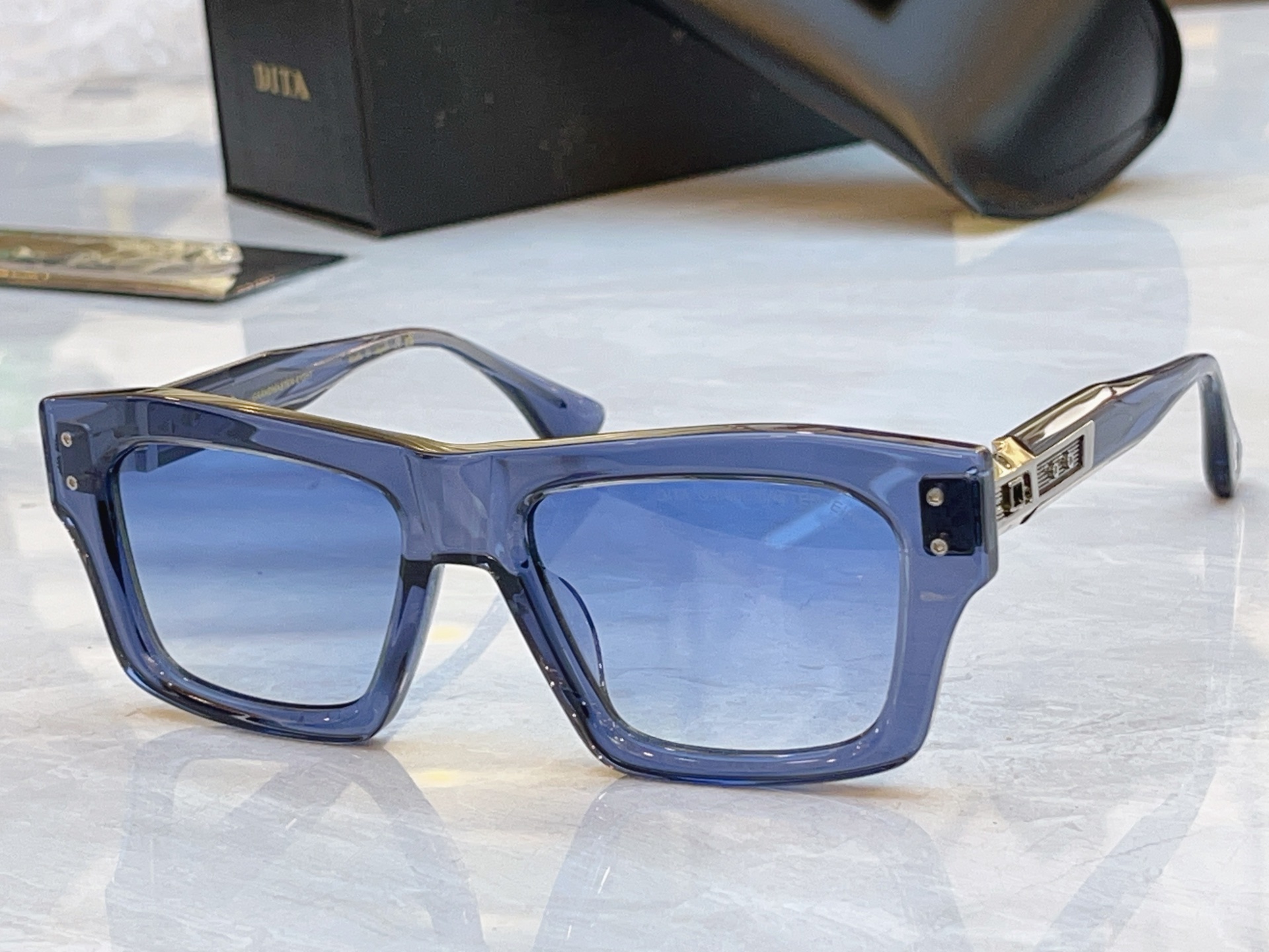 ，【DIT*】蒂*塔新款太阳镜，MODEL：DTS458-A-05，SIZE：54口18-142