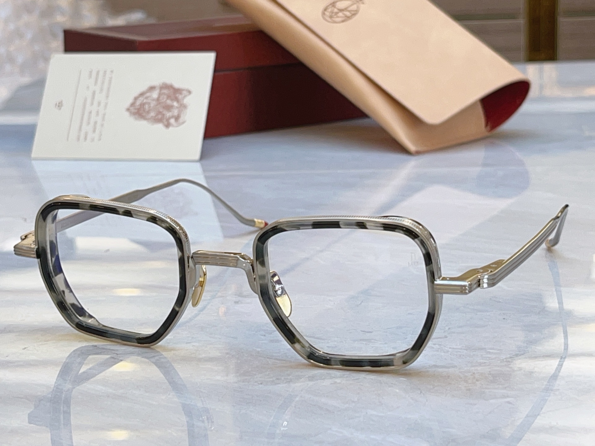 配送盒子，【Jacques Marie Mag*】 JMM新款太阳镜，Model：ATKINS，Size
